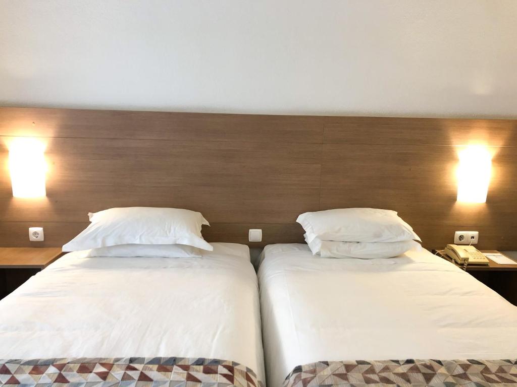 Double or Twin Capacity 3