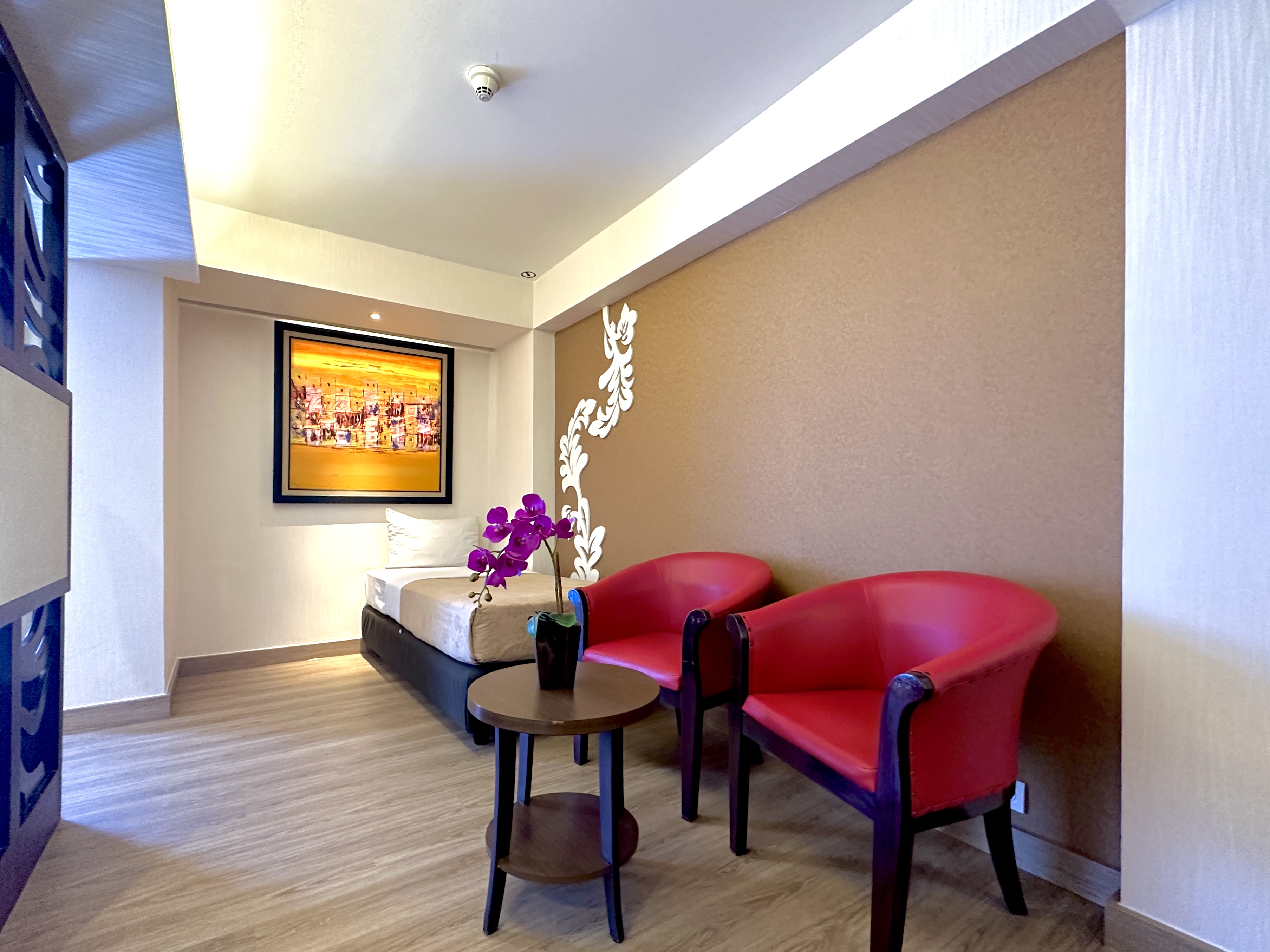 Junior Suite King Size Bed