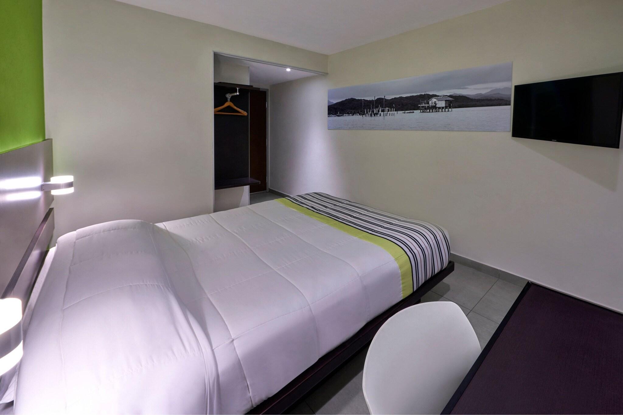 Double Queen Size Bed