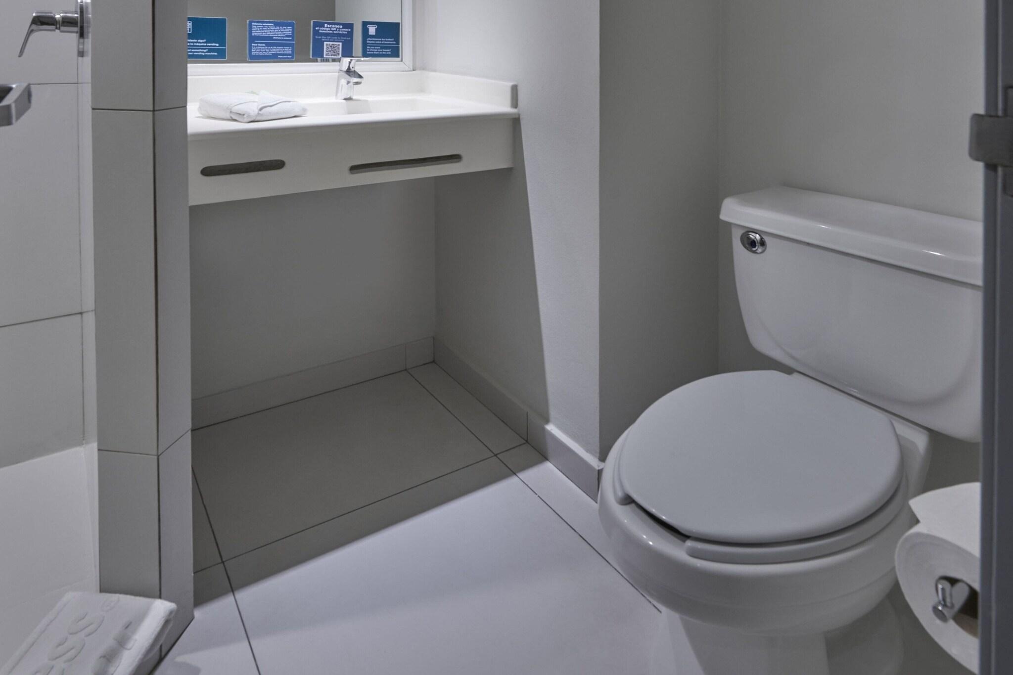 Double Queen Size Bed