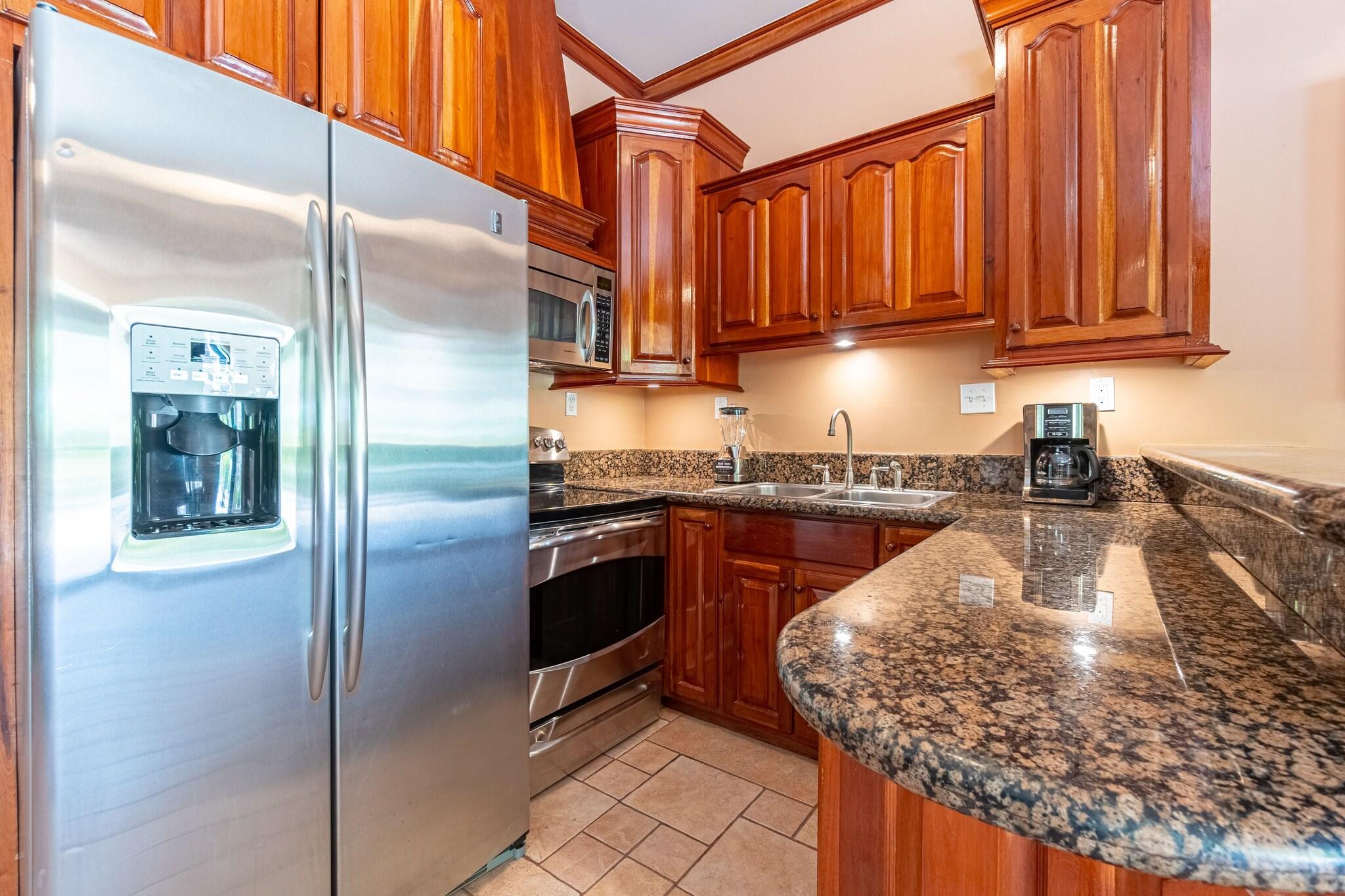 Villa Pool View King Bed