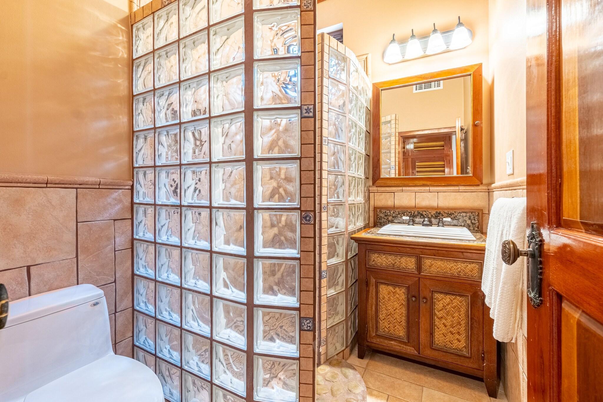 Villa Pool View King Bed