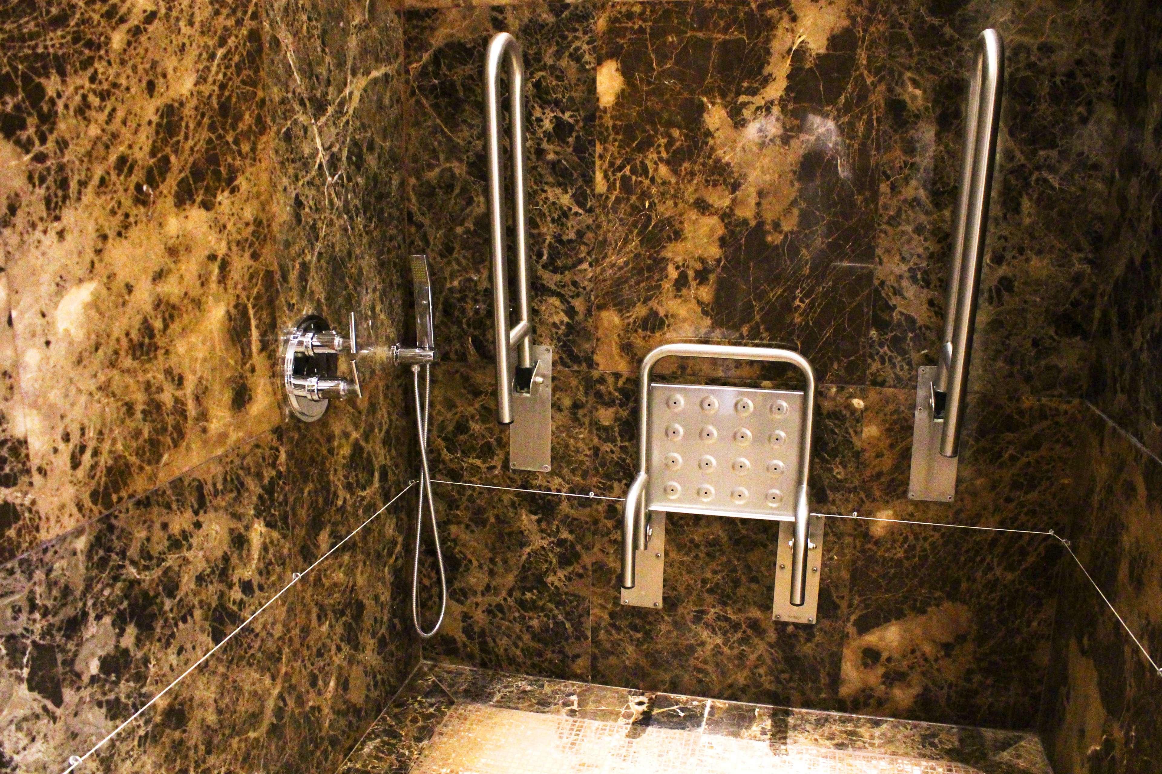 Double Guest Room King Bed