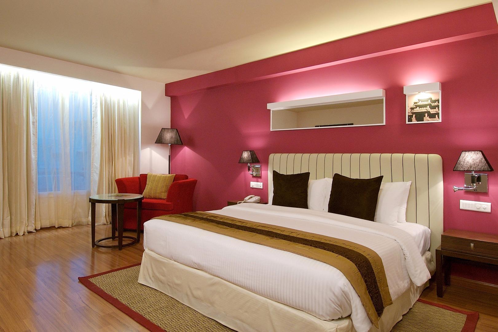 Double Deluxe King Bed