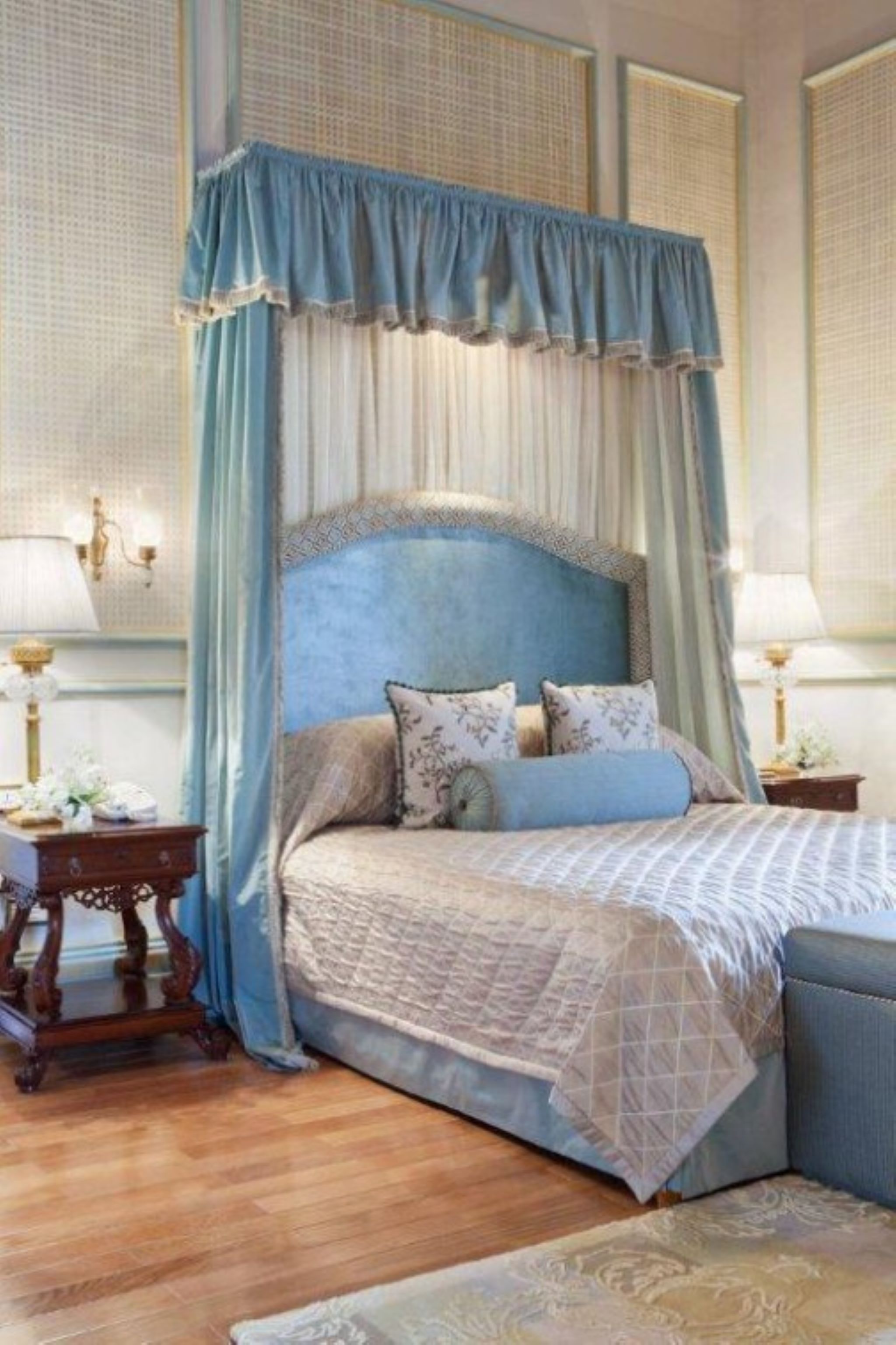 Suite City View King Bed