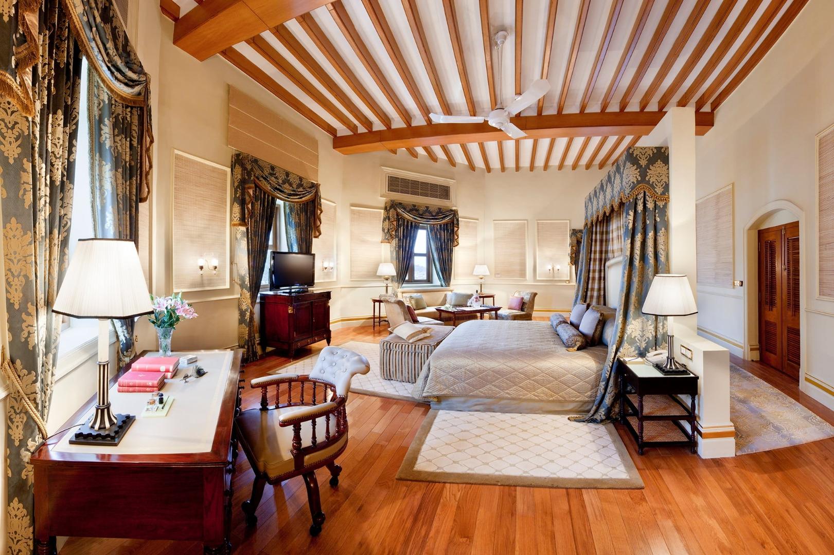 Suite Garden View King Bed