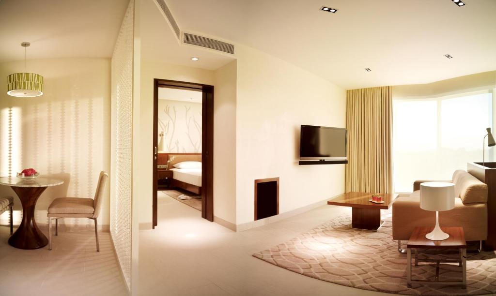 Suite Executive City View