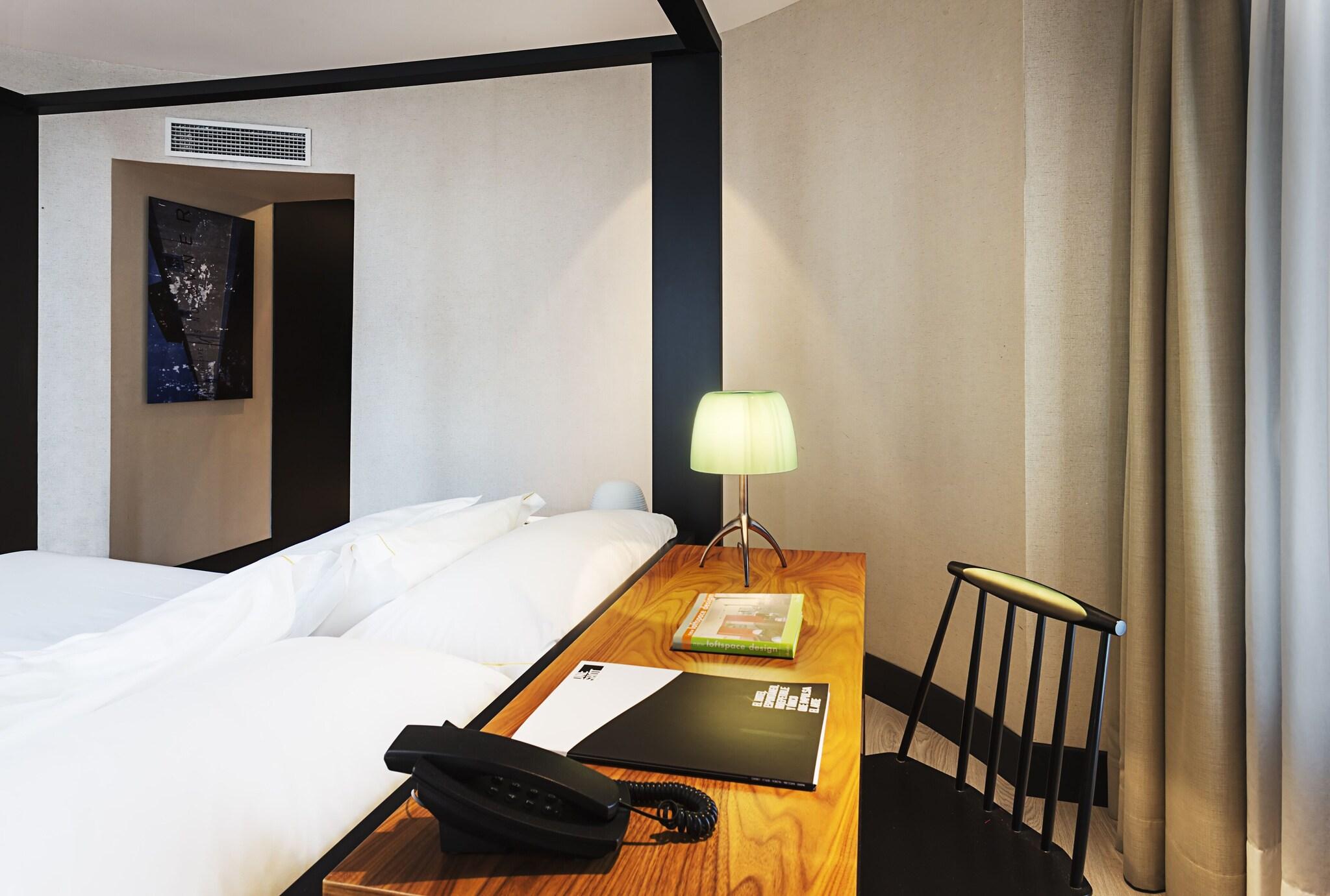 Double Premium King Bed