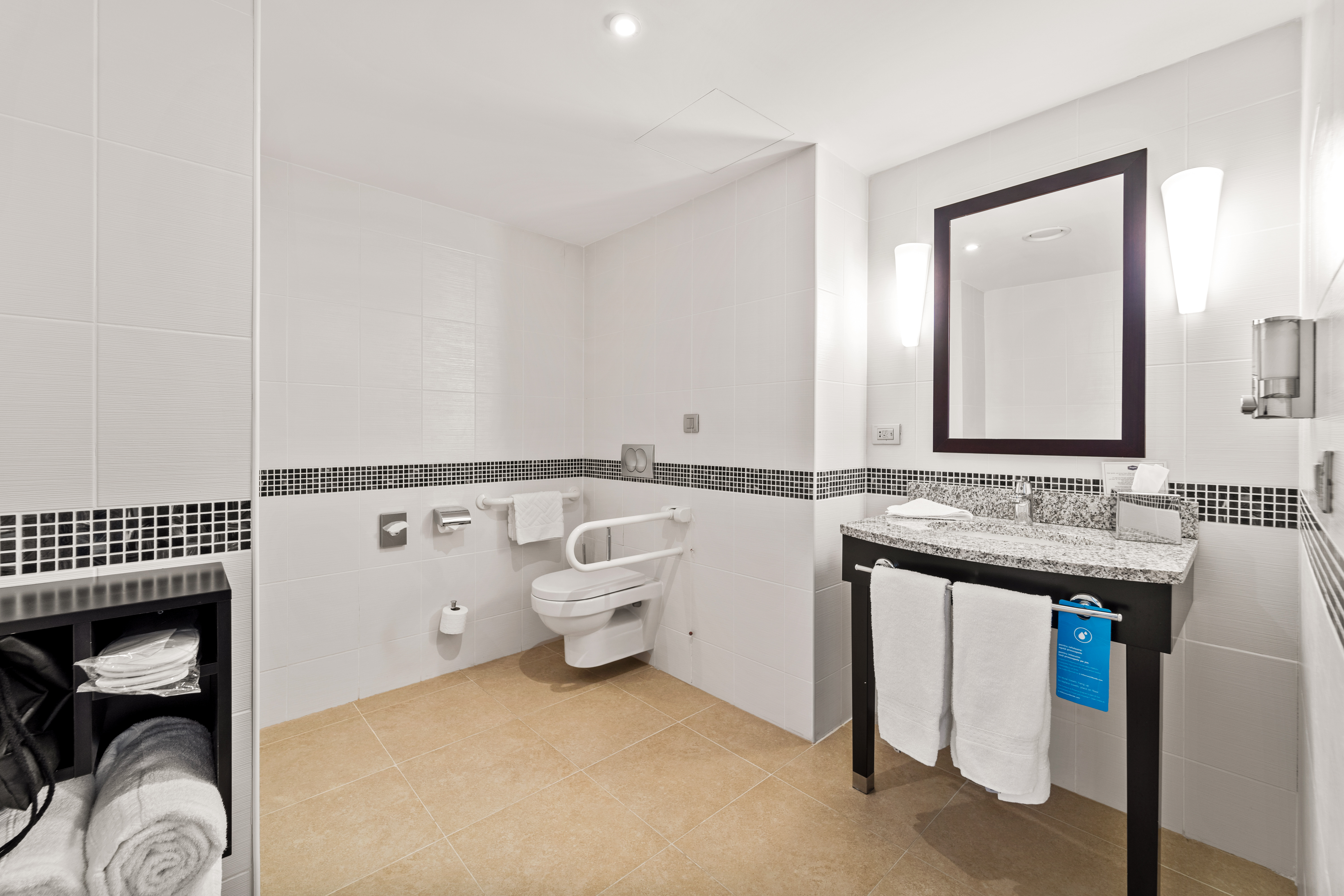 Double Queen Size Bed