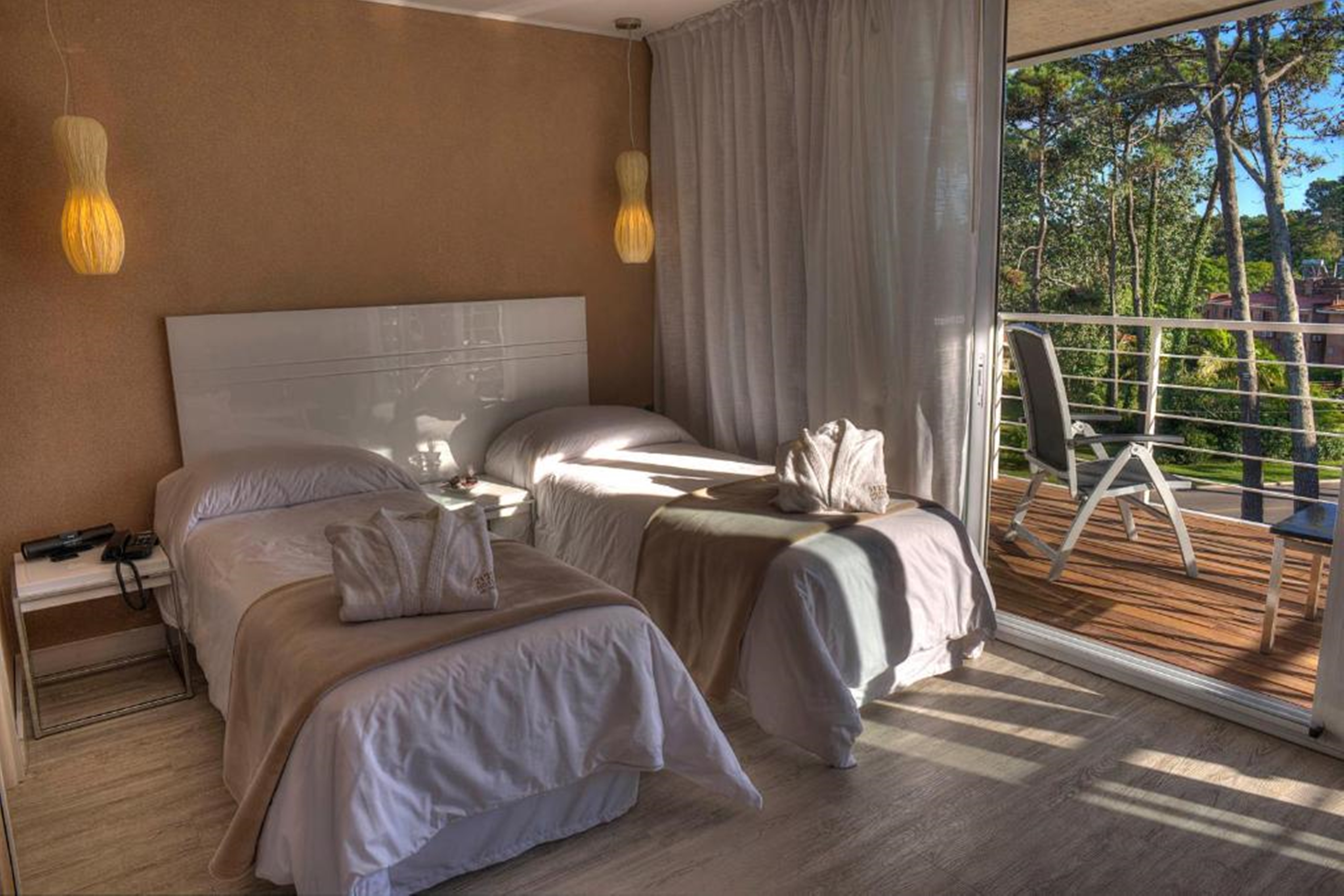 Suite Deluxe with Balcony