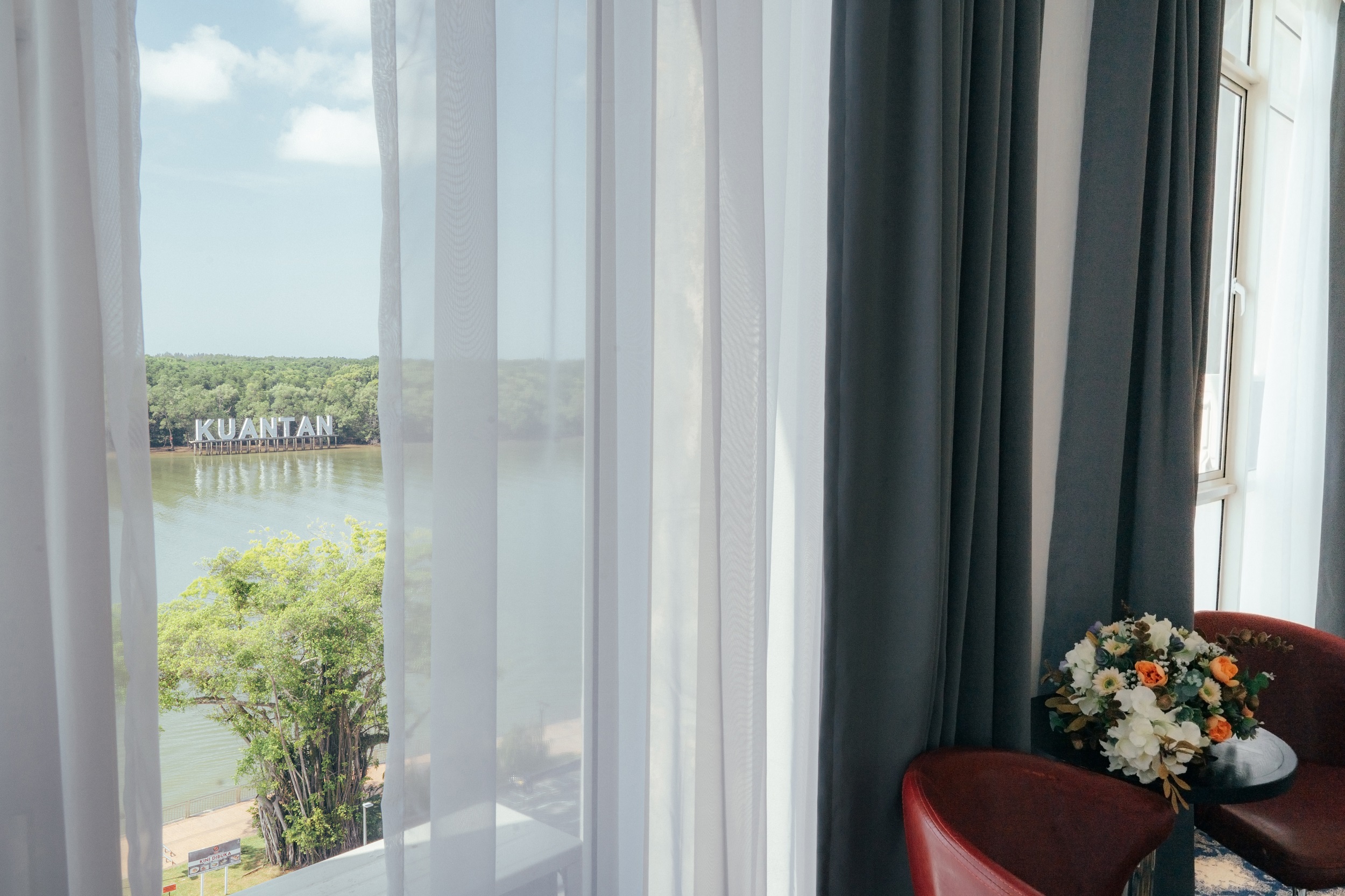 Double Deluxe Premier