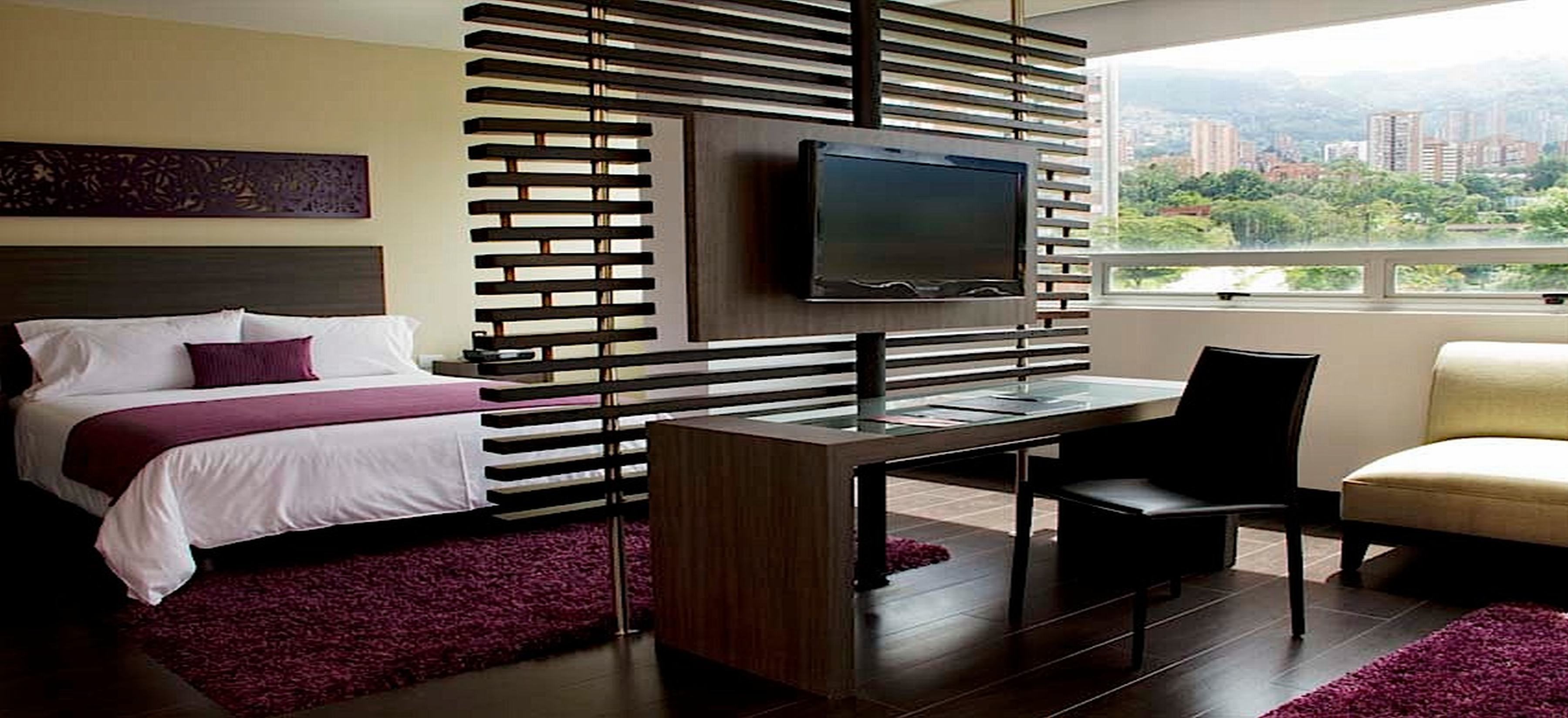 Double Queen Size Bed