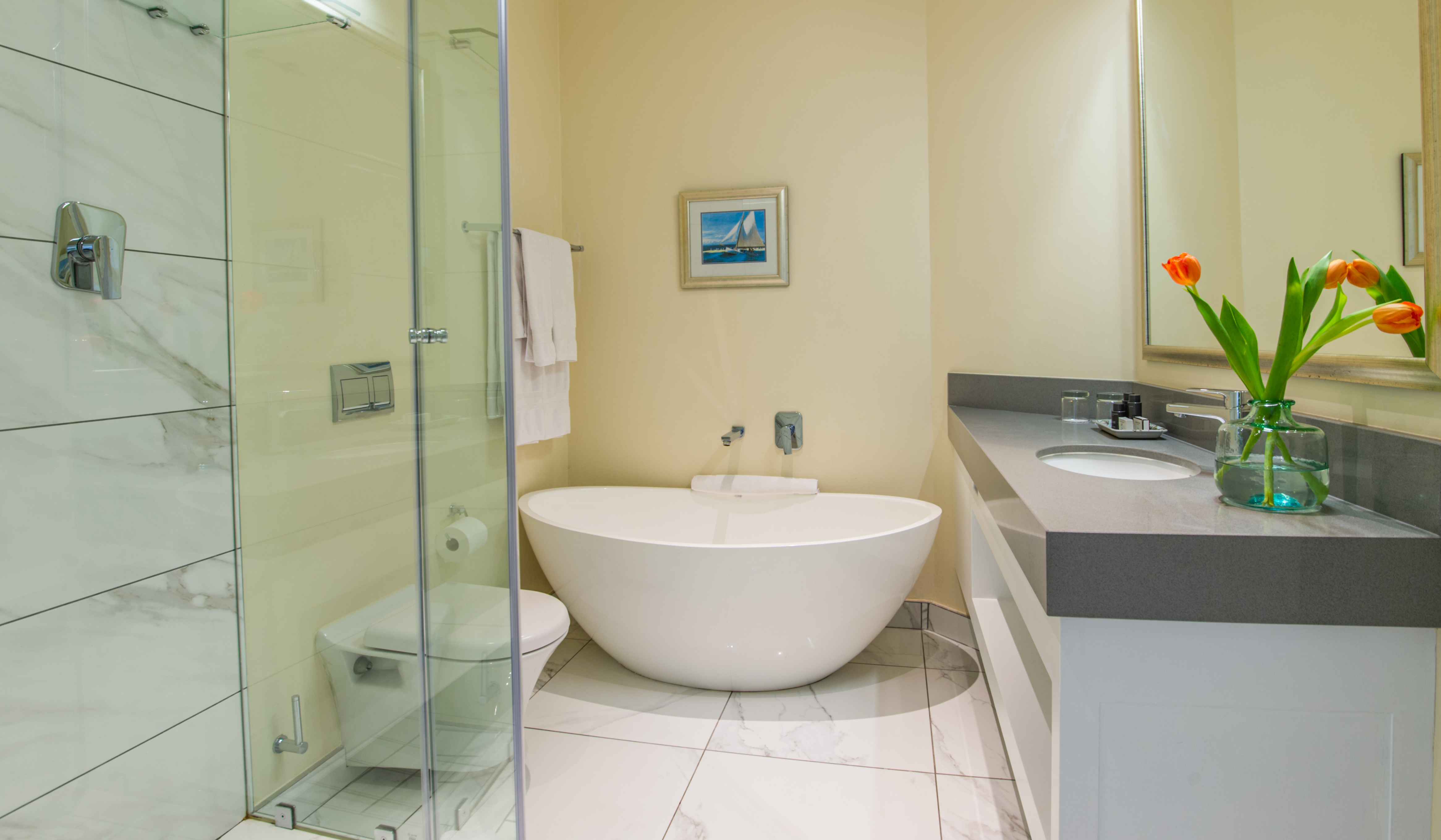 Double or Twin Side Sea View