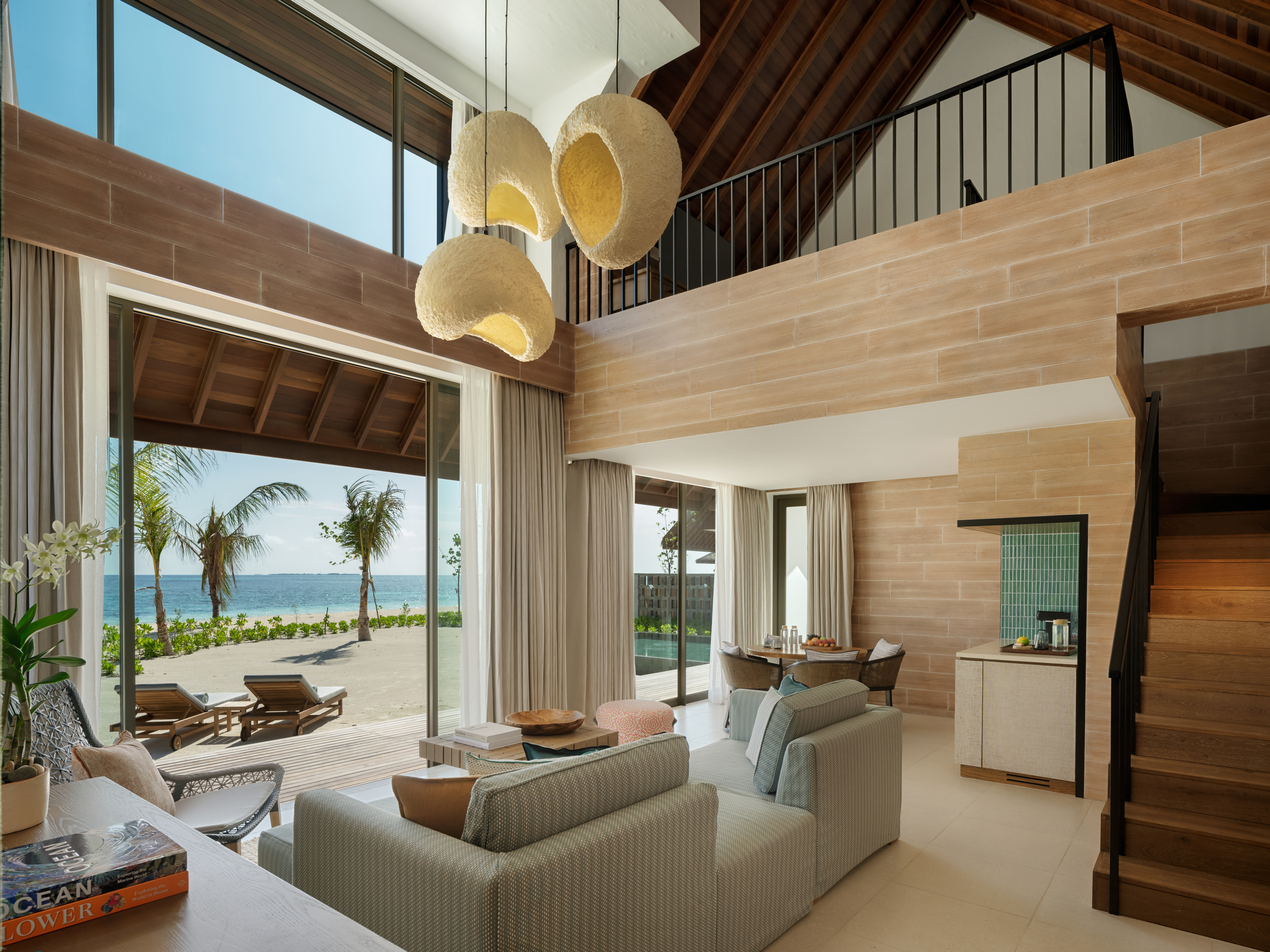 Villa Beach Front with Private Pool