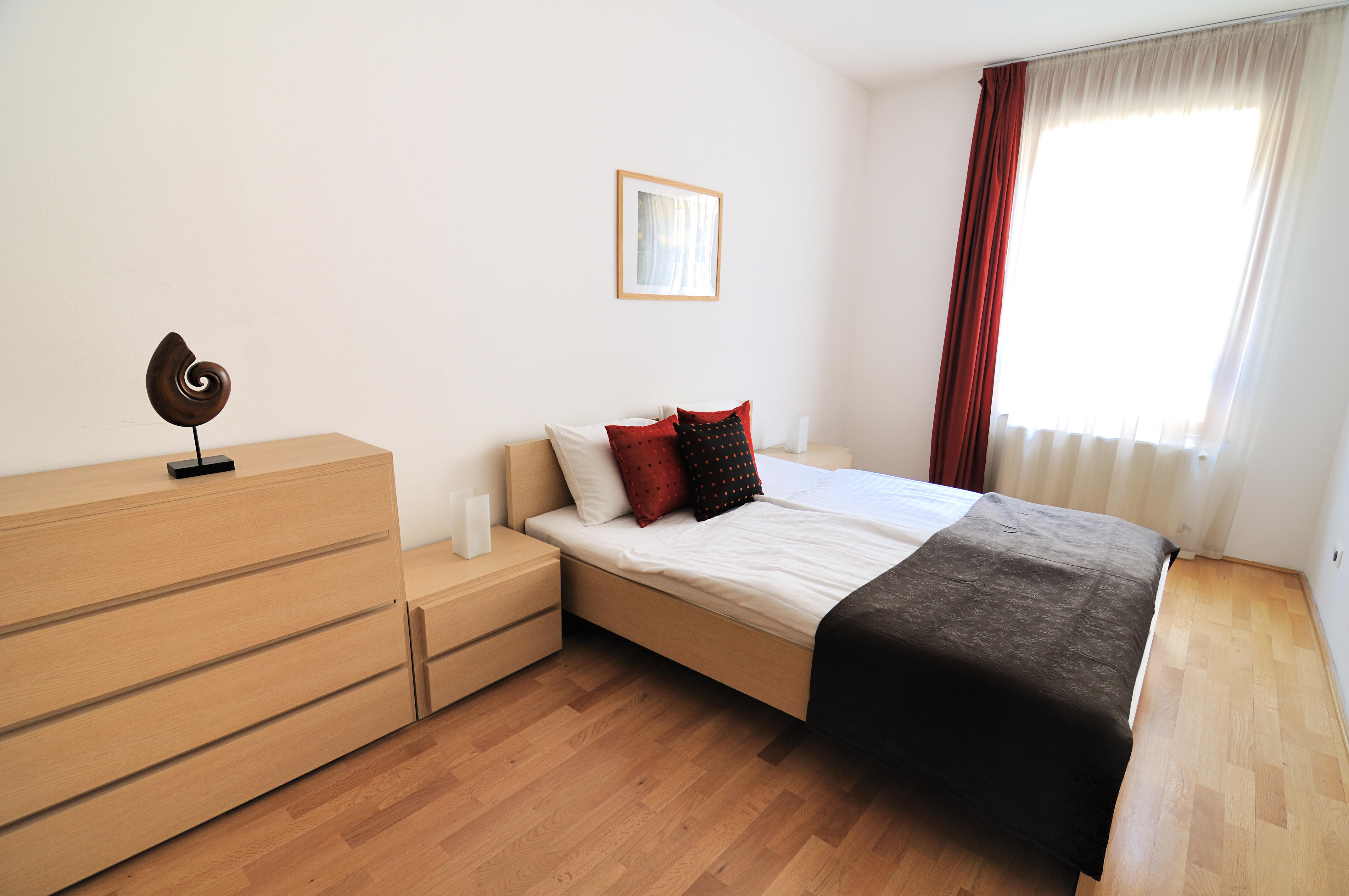 Apartment Capacity 6 Two Bedrooms