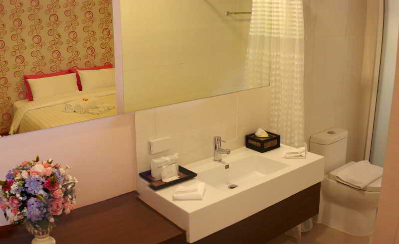 Double or Twin Deluxe