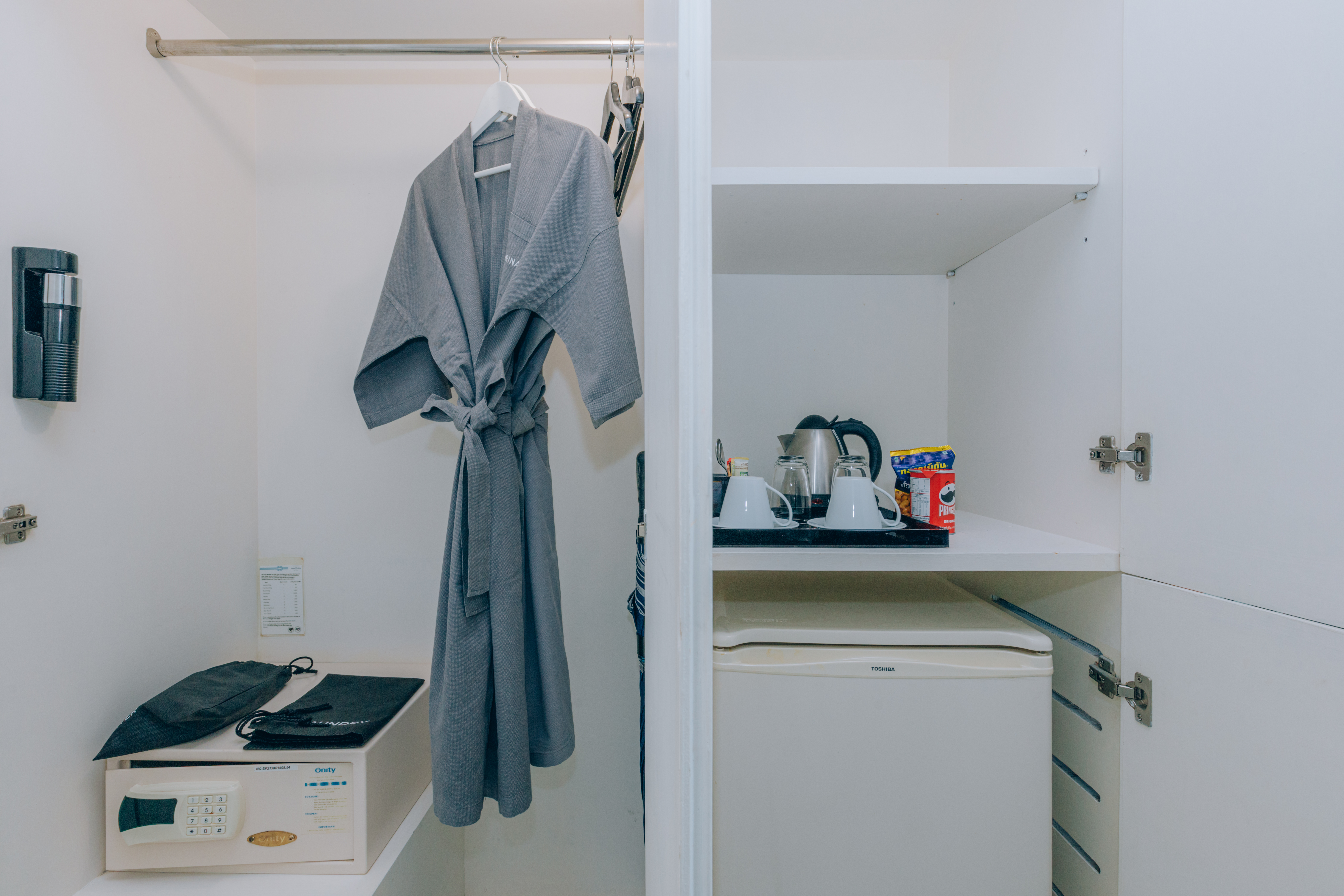 Double or Twin Deluxe