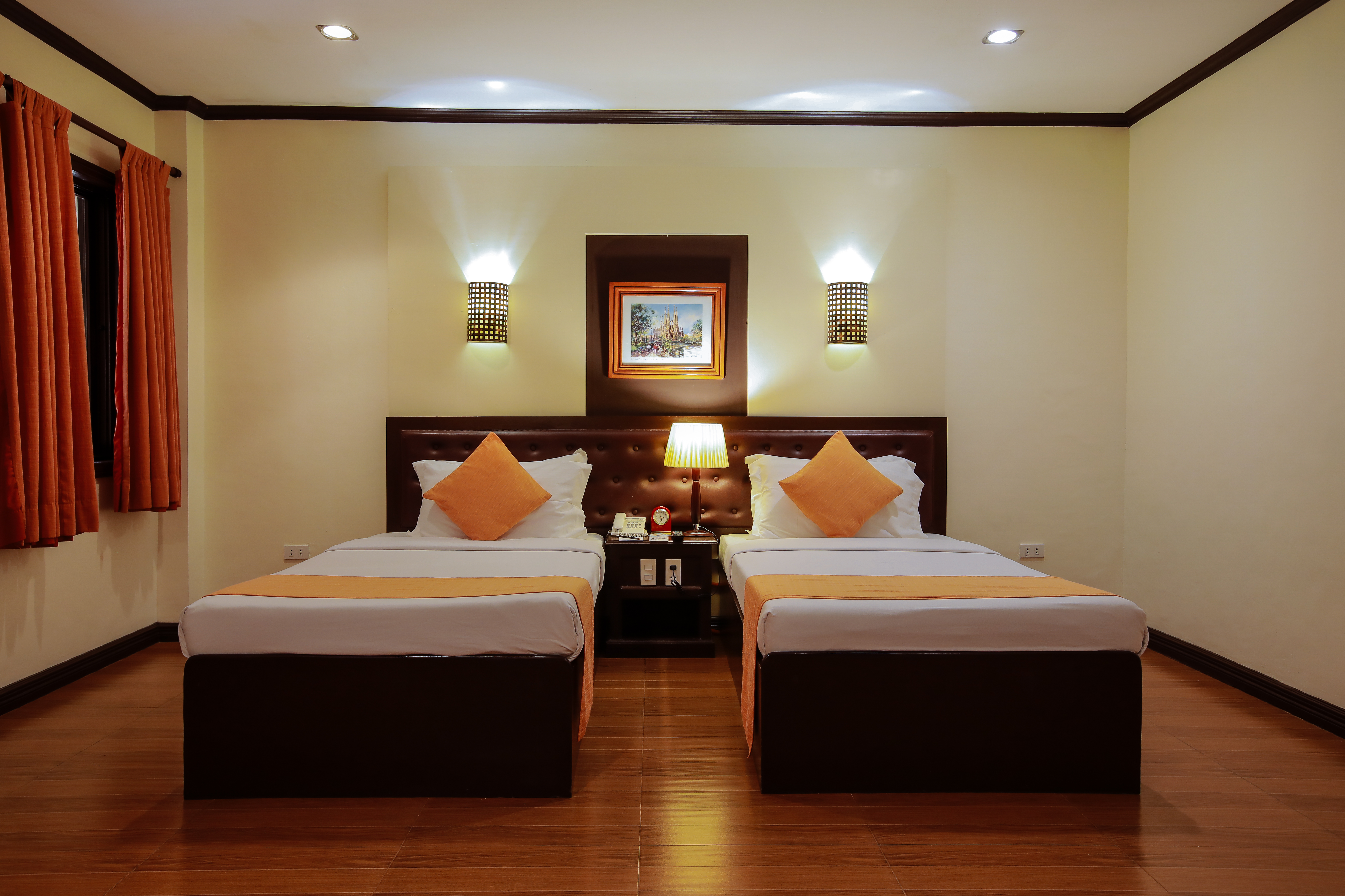 Double or Twin Deluxe