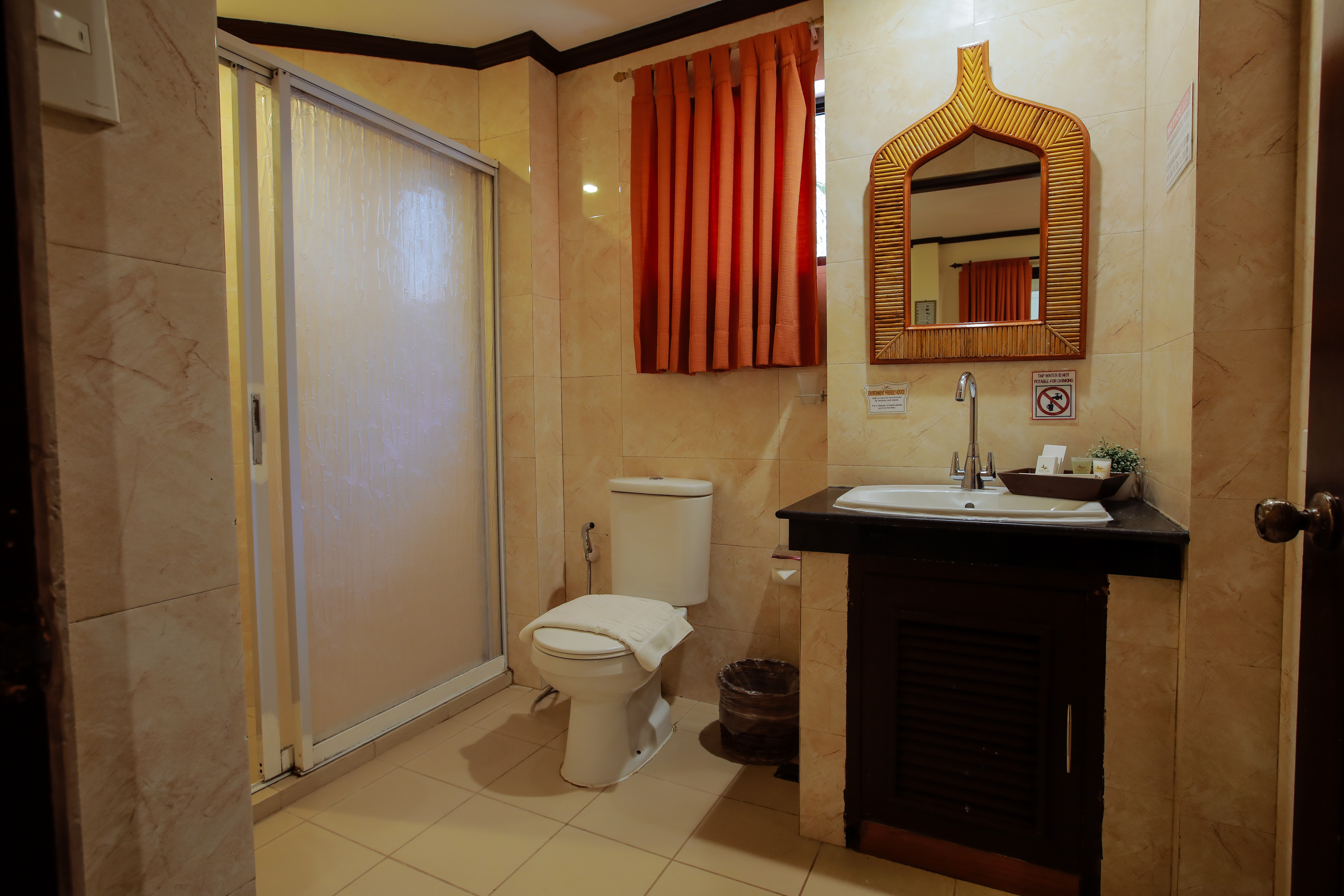 Double or Twin Deluxe