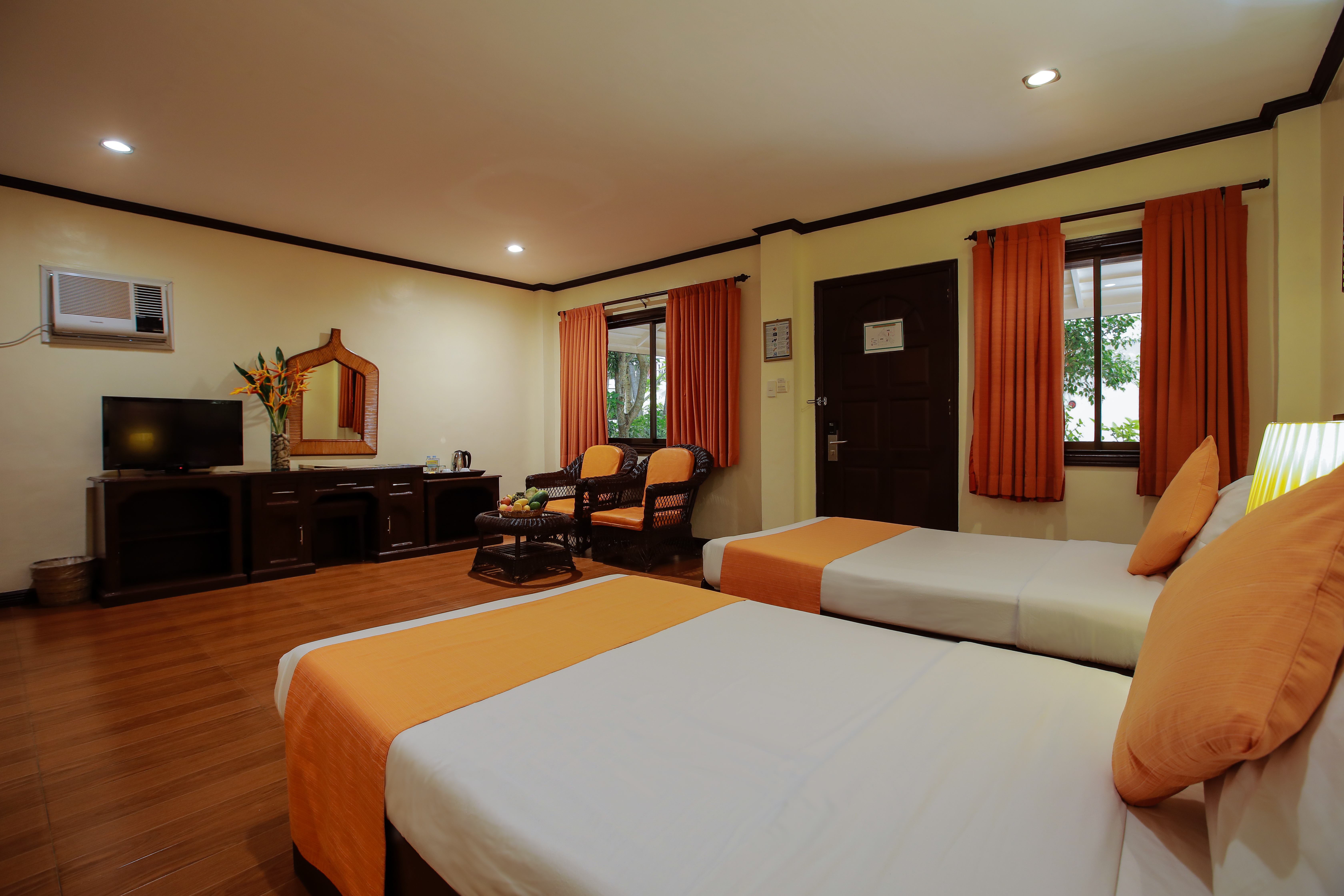 Double or Twin Deluxe