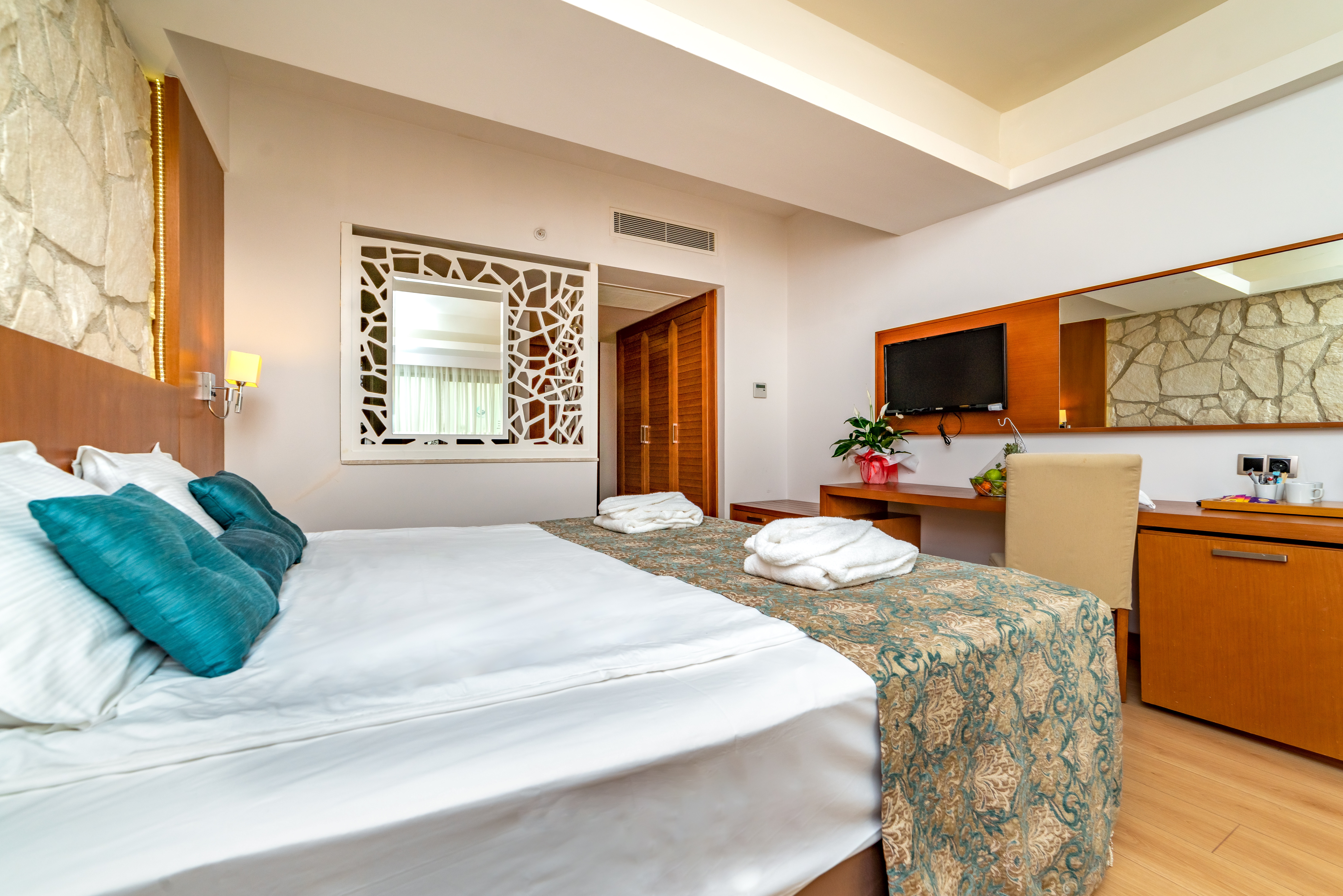 Double Single Sea View