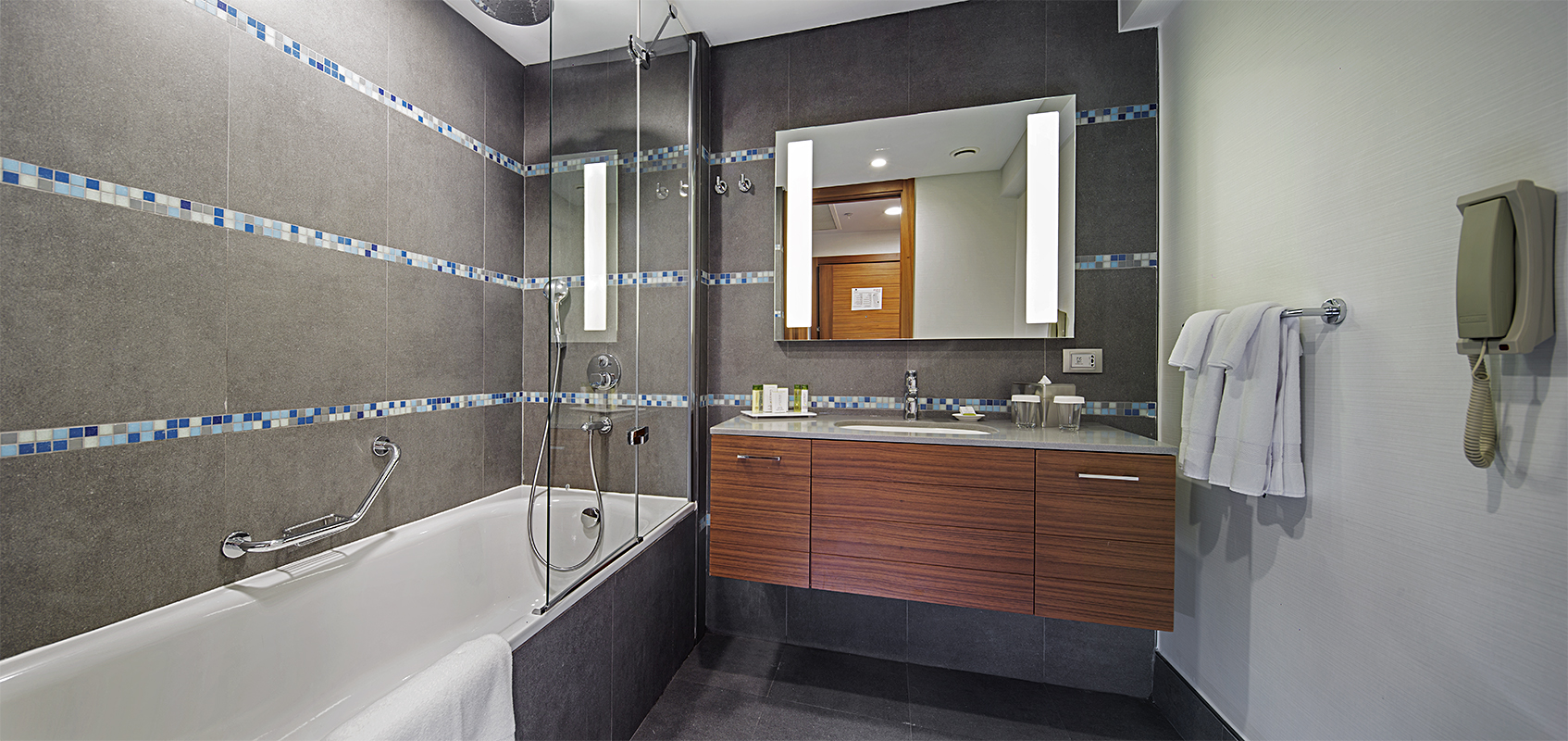 Double Guest Room