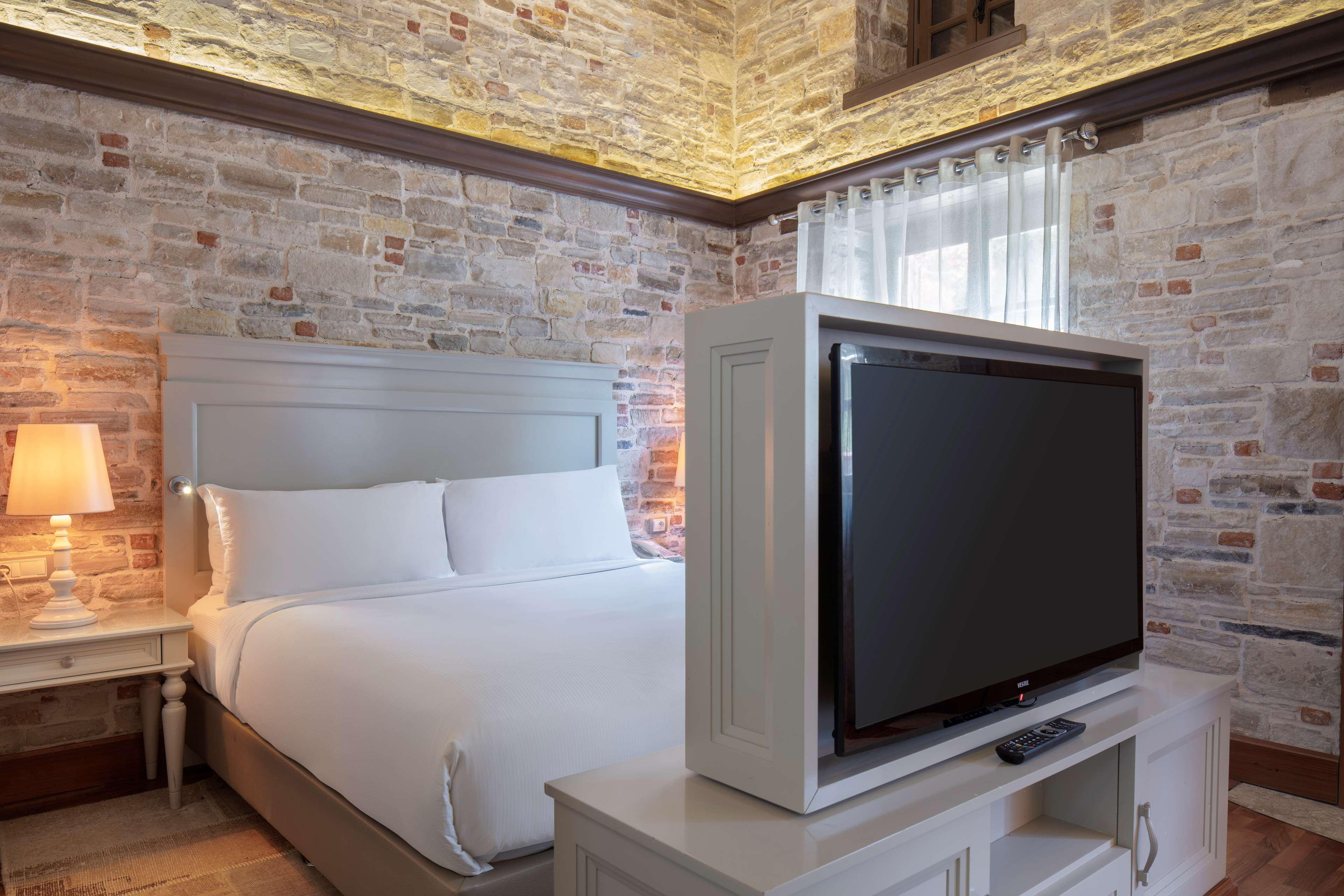 House King Bed Non Smoking