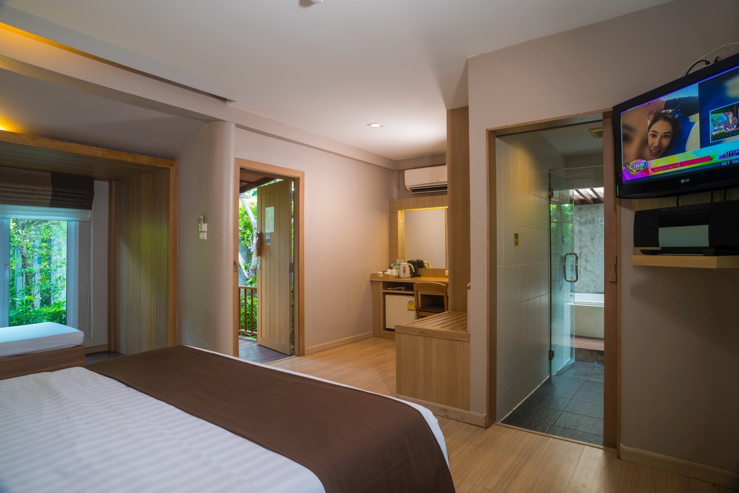 Villa King Bed with Jacuzzi