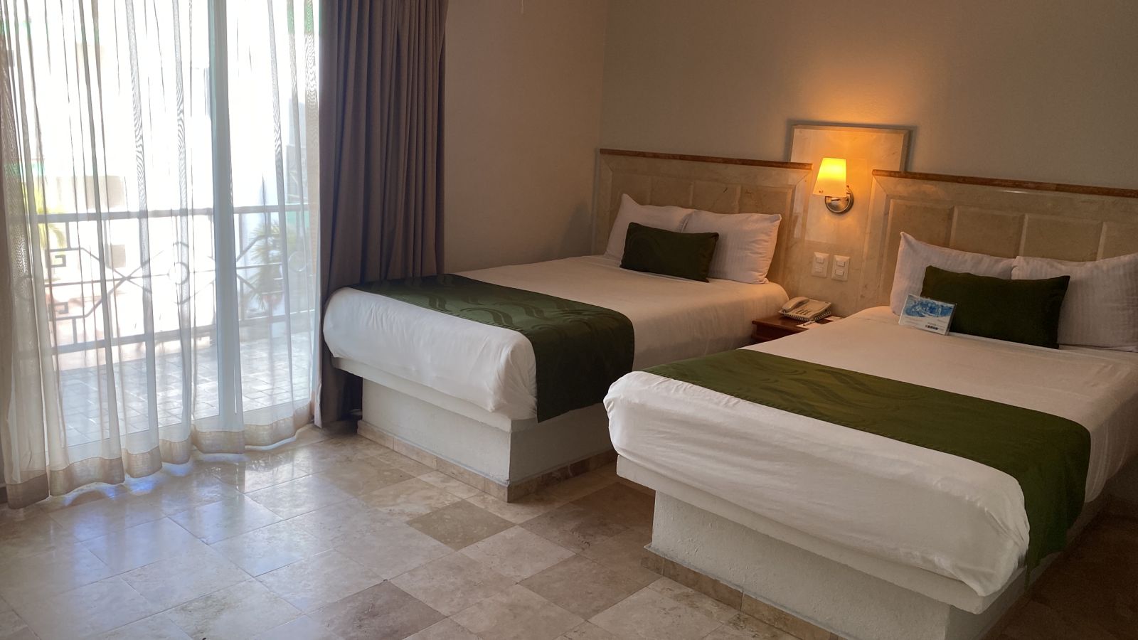 Double Two Double Beds Non Smoking