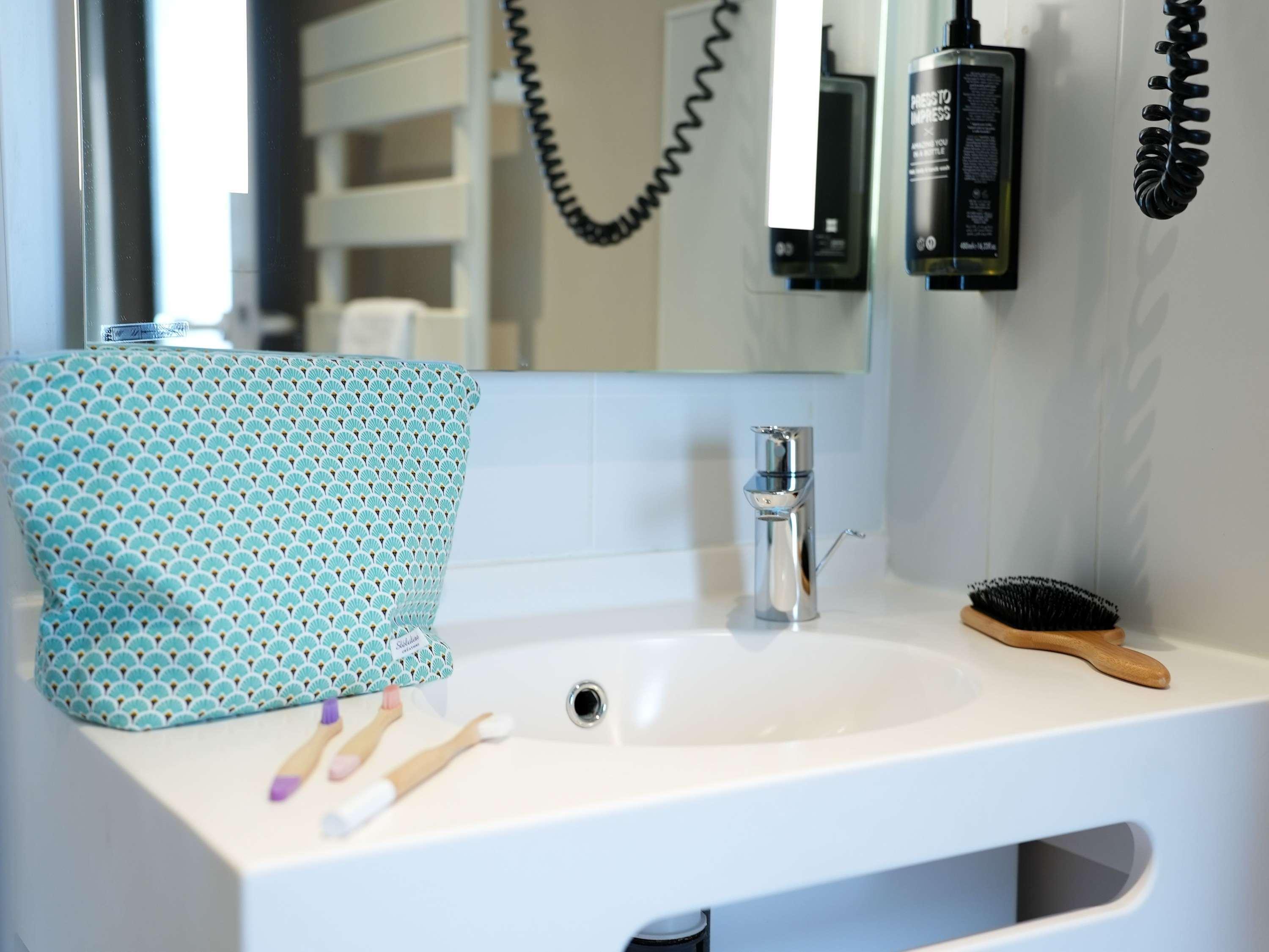 Suite Connecting Room