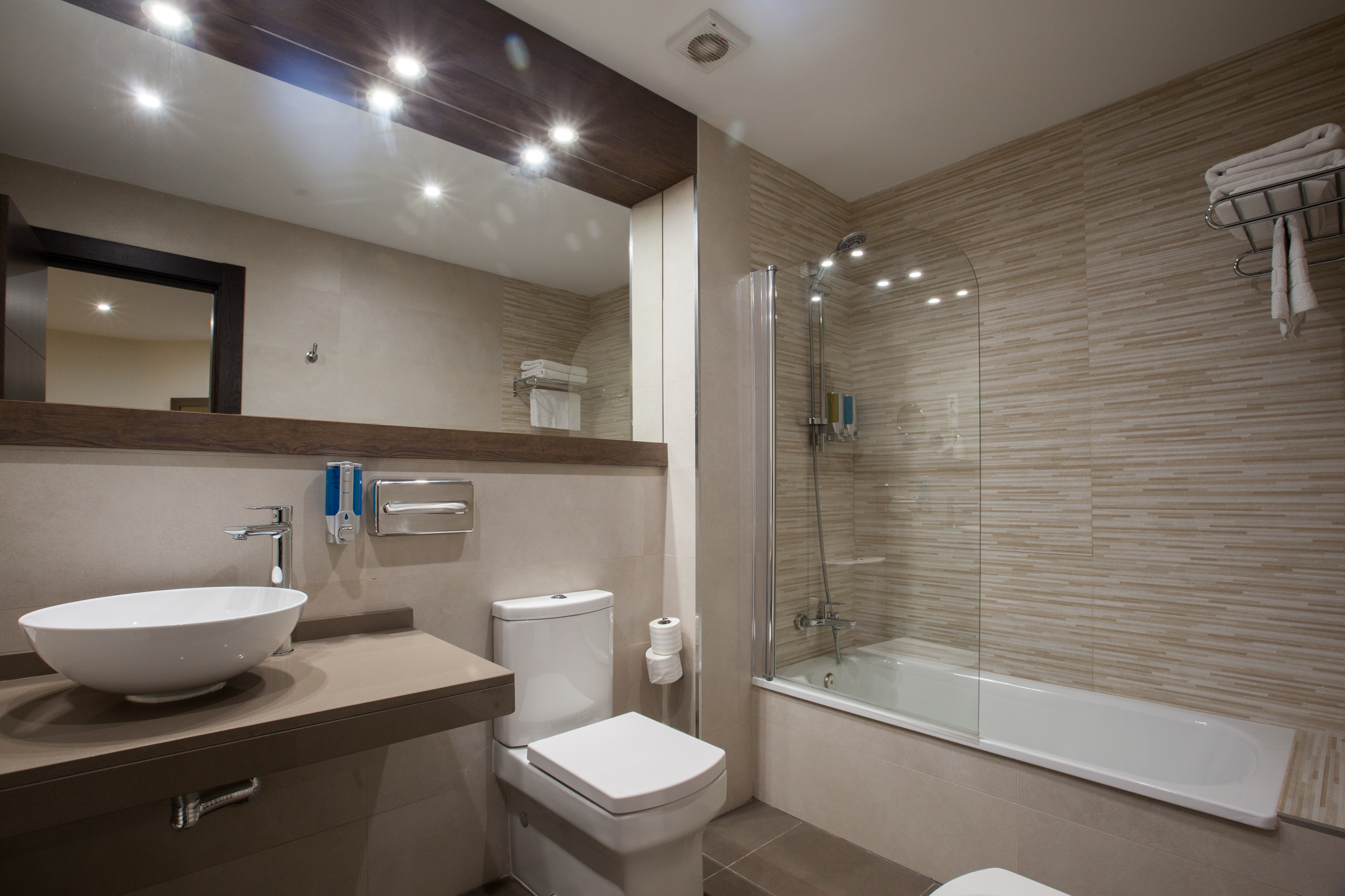 Double or Twin Standard