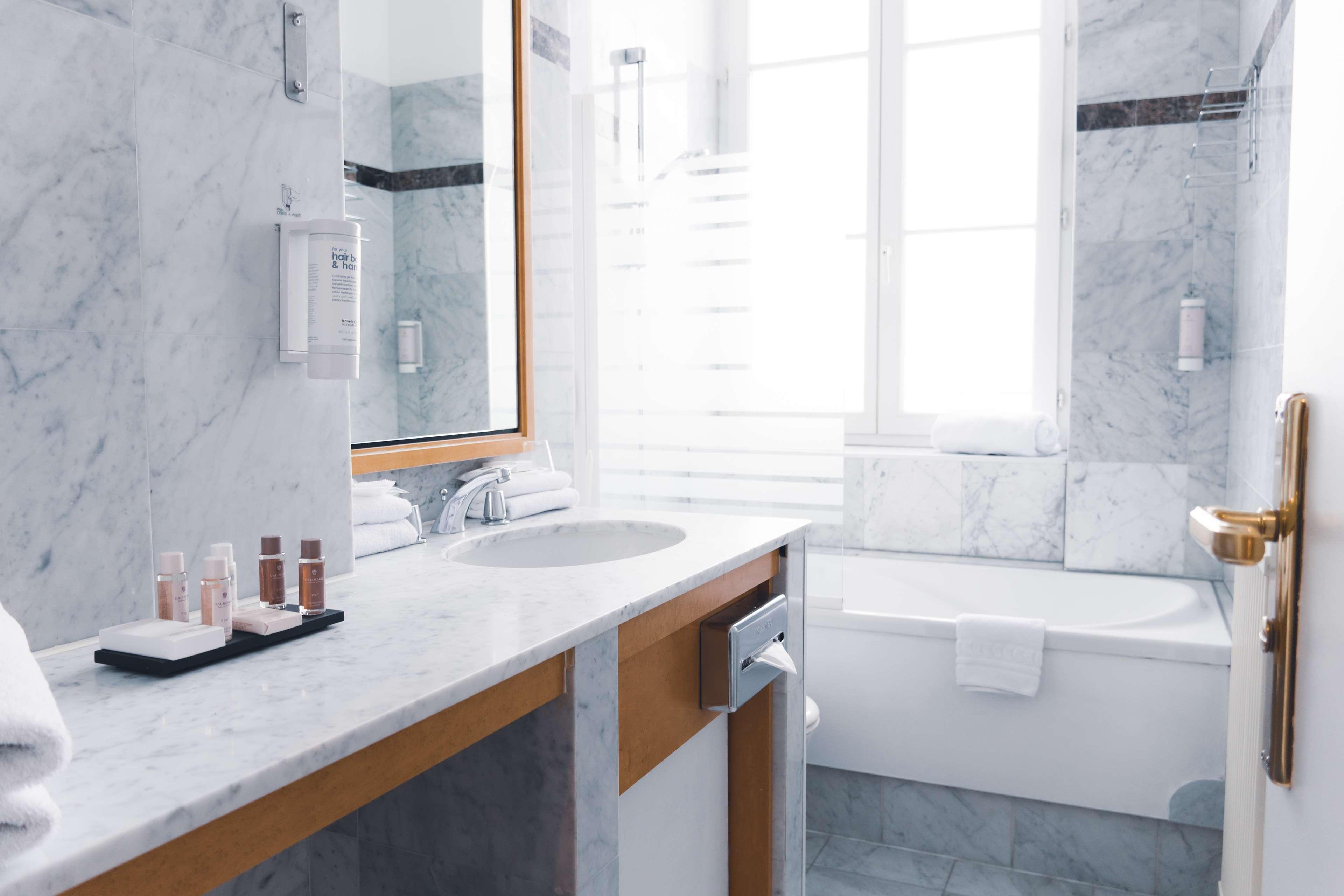 Double King Bed Non Smoking