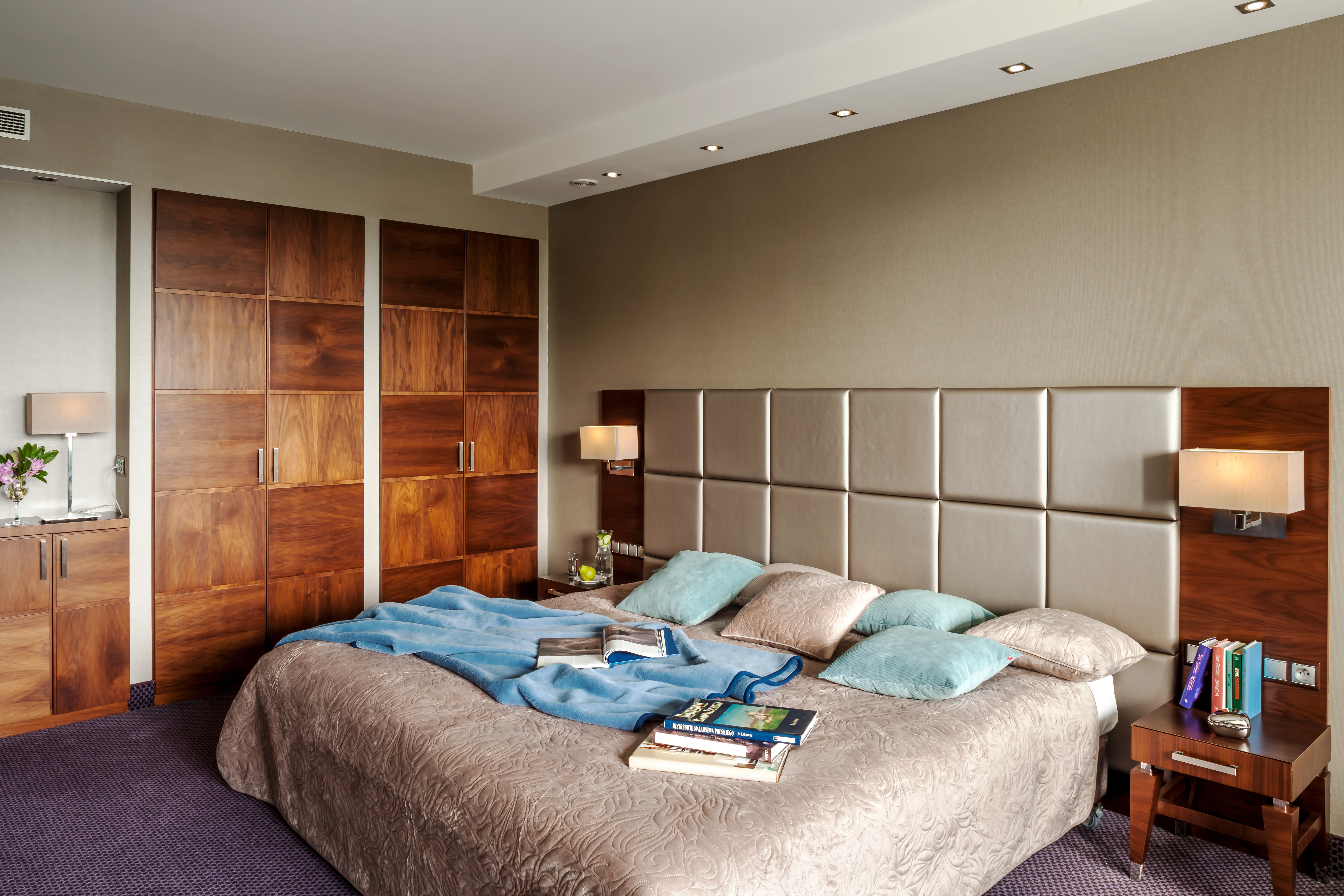 Double Single Premium