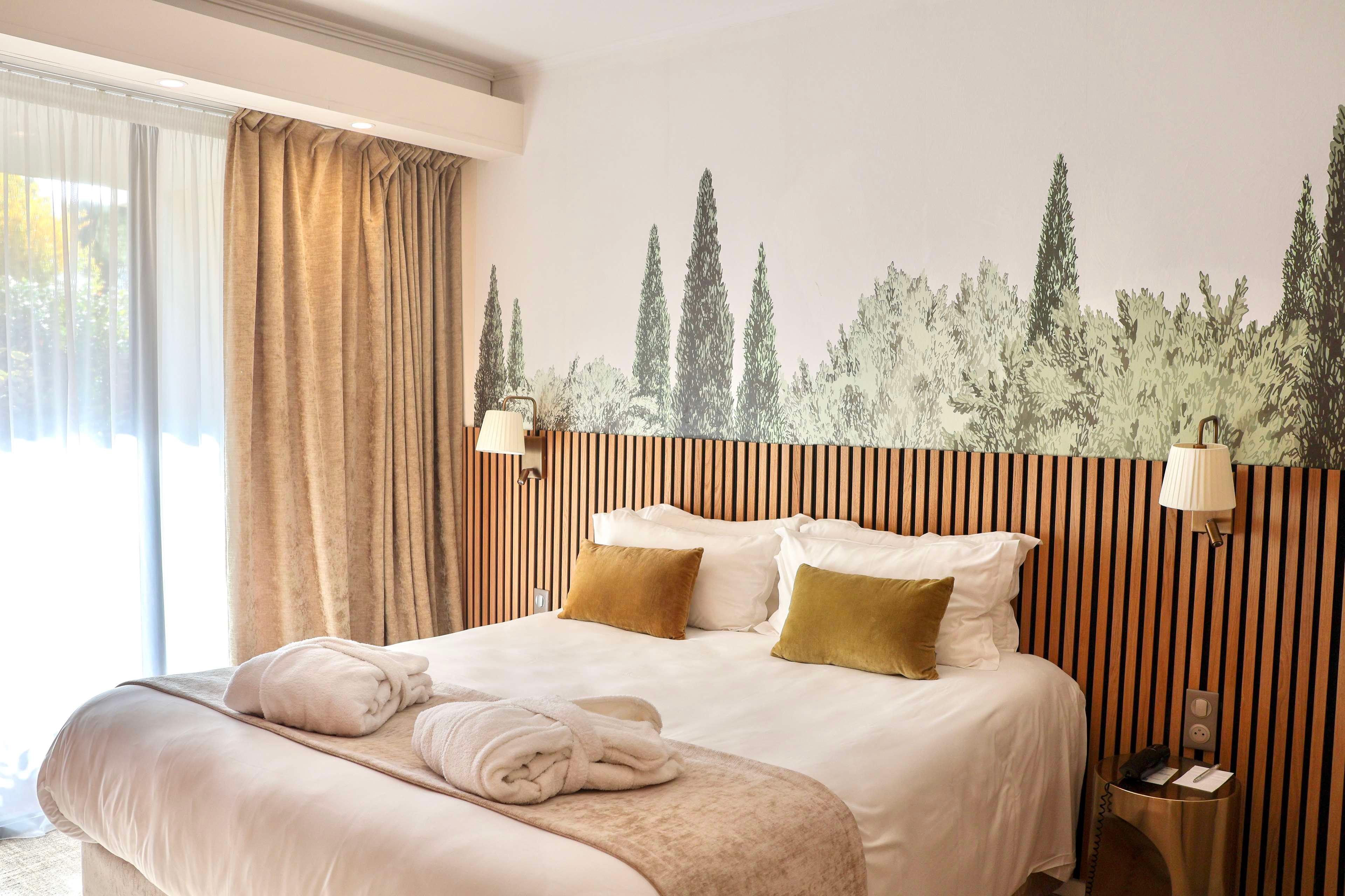 Double Superior Garden View