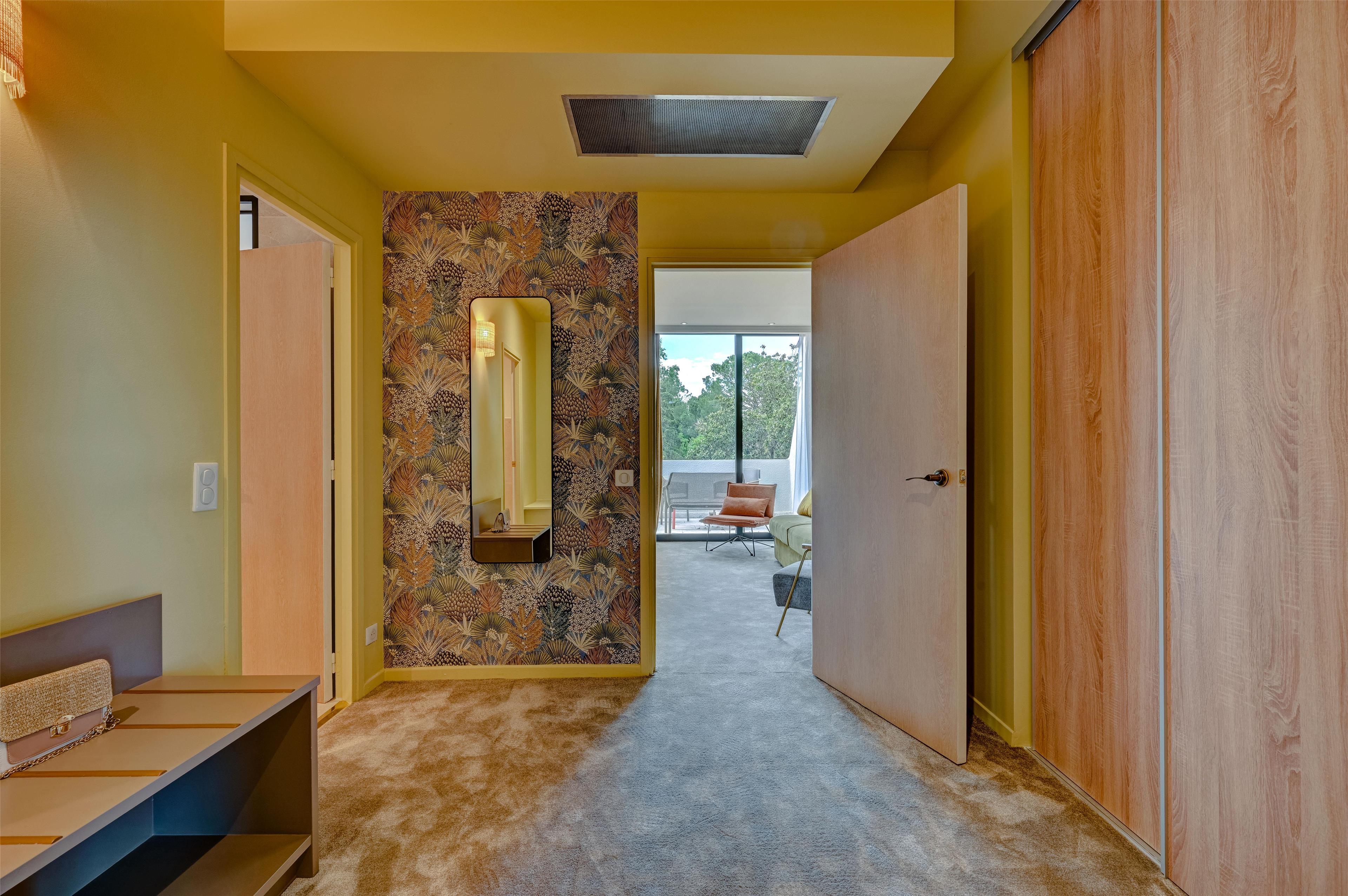 Double Queen Size Bed