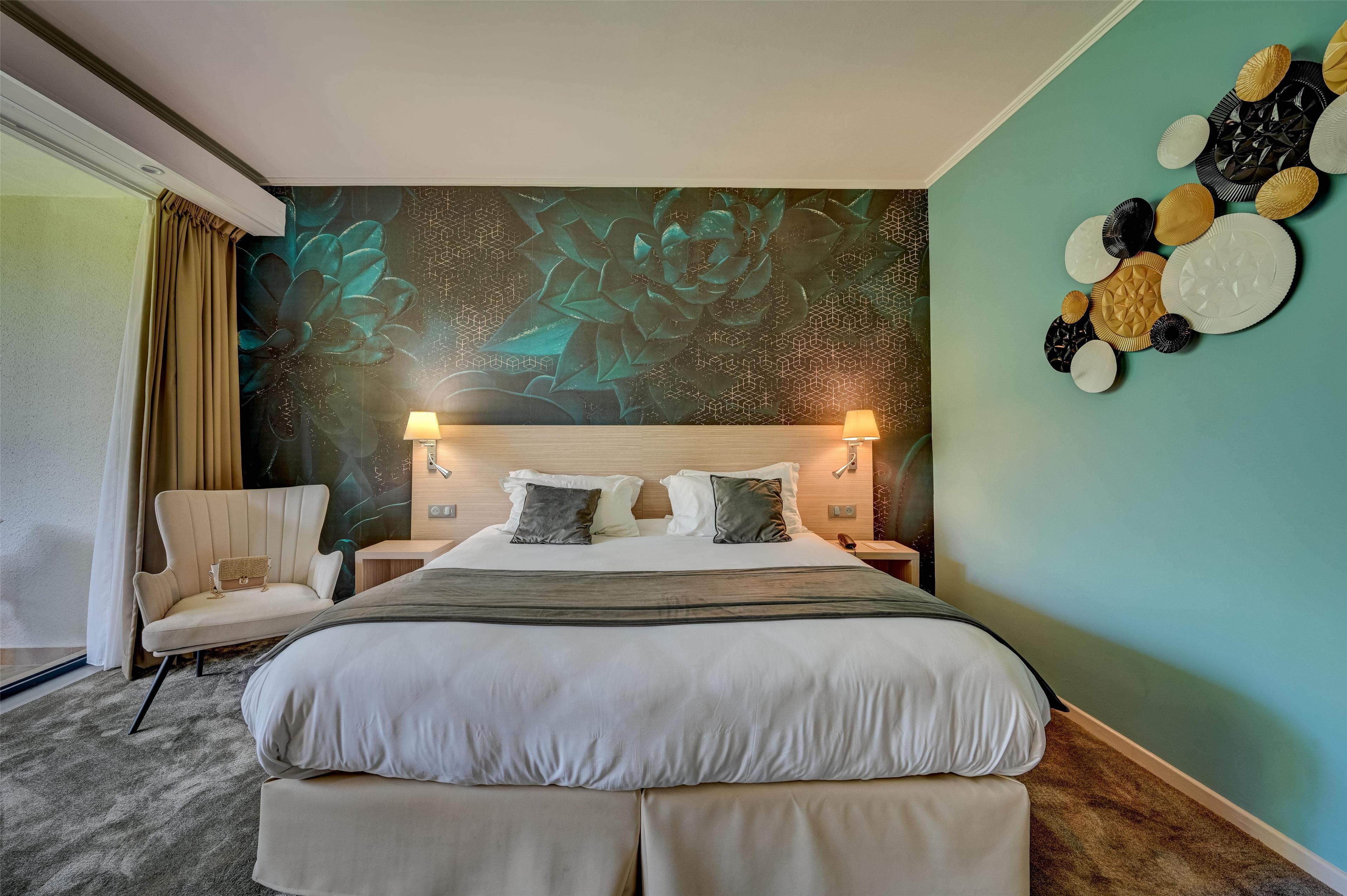 Double Superior Garden View