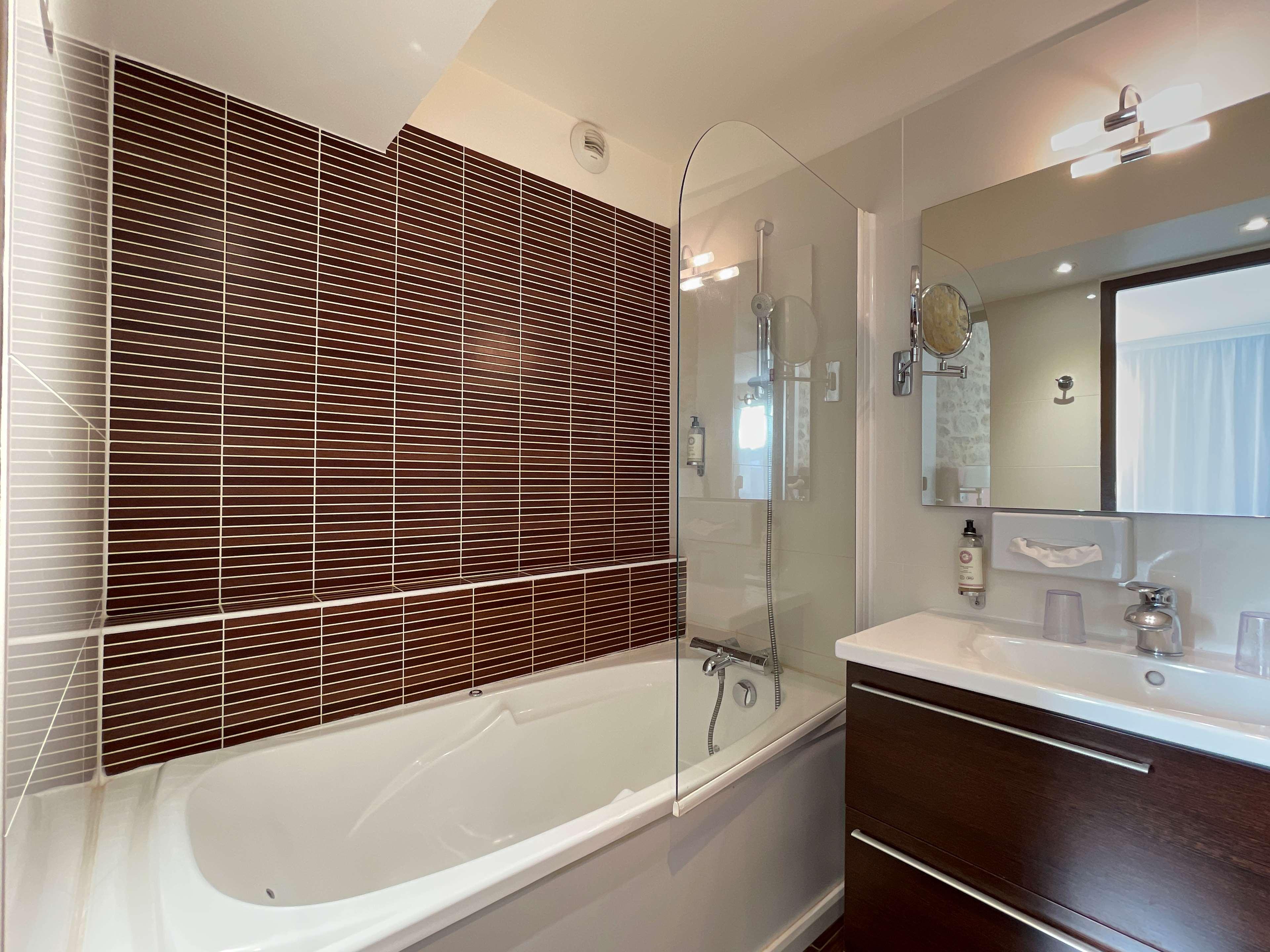 Double Queen Bed Non Smoking