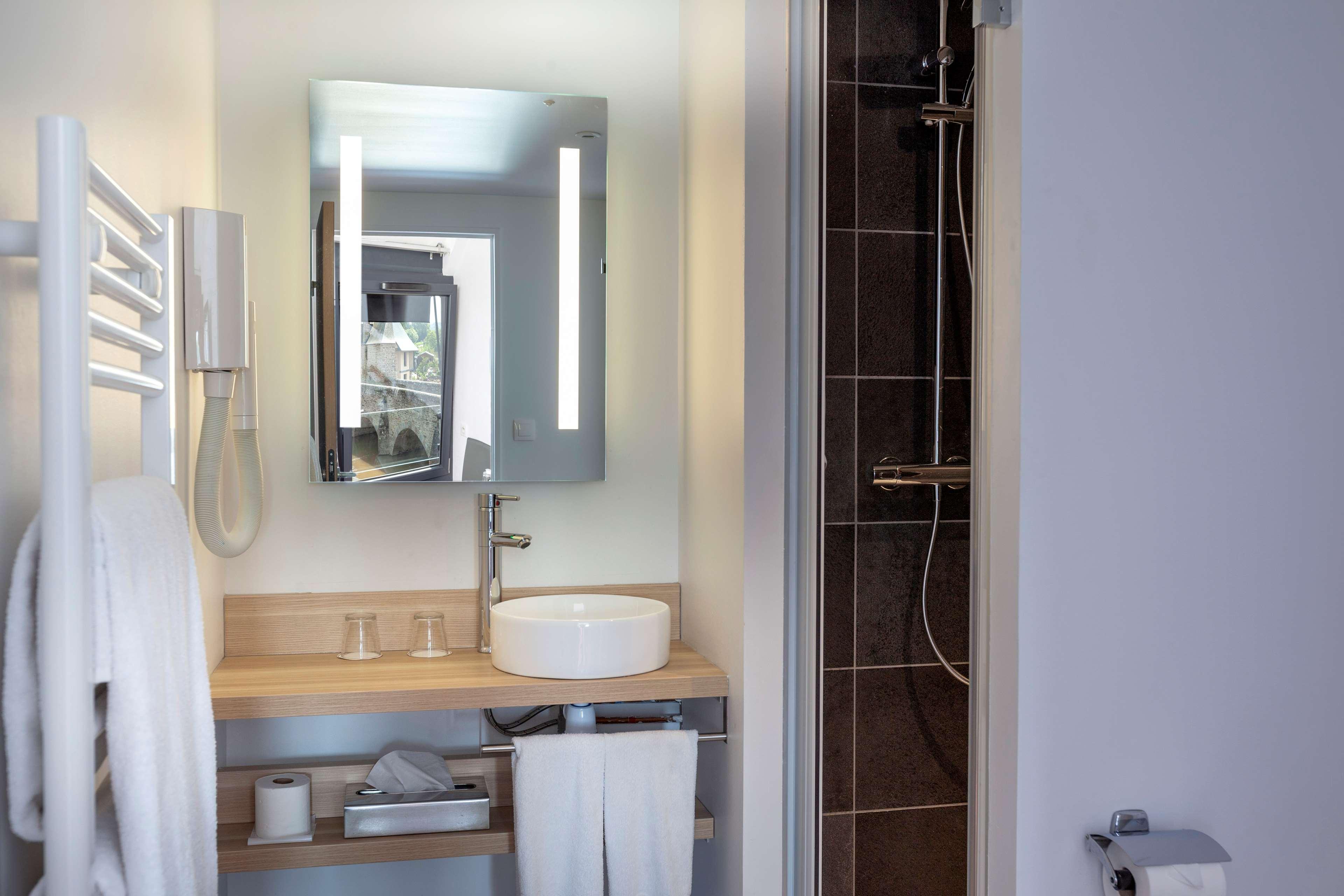 Double Superior King Bed