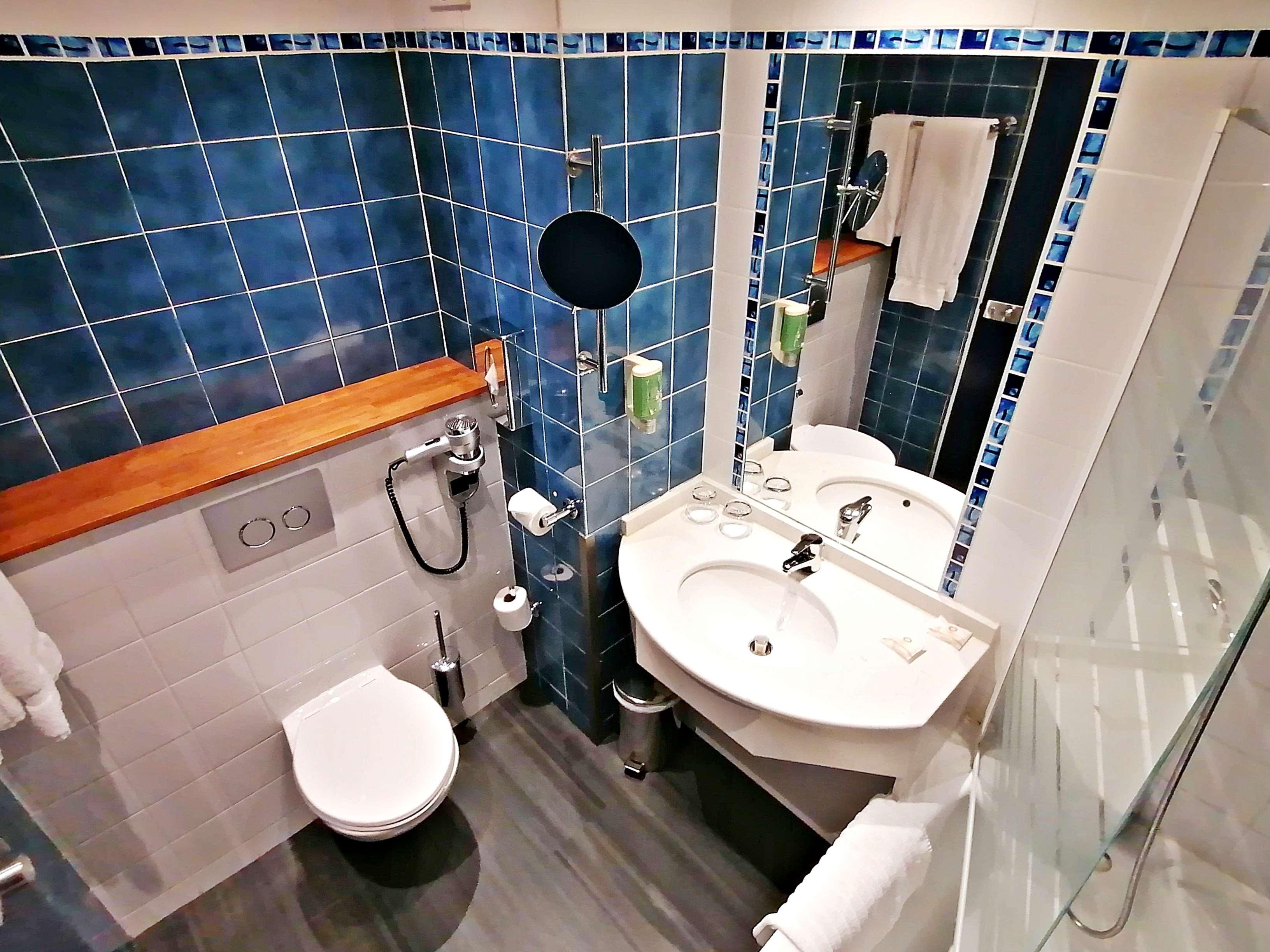 Double Queen Bed Non Smoking