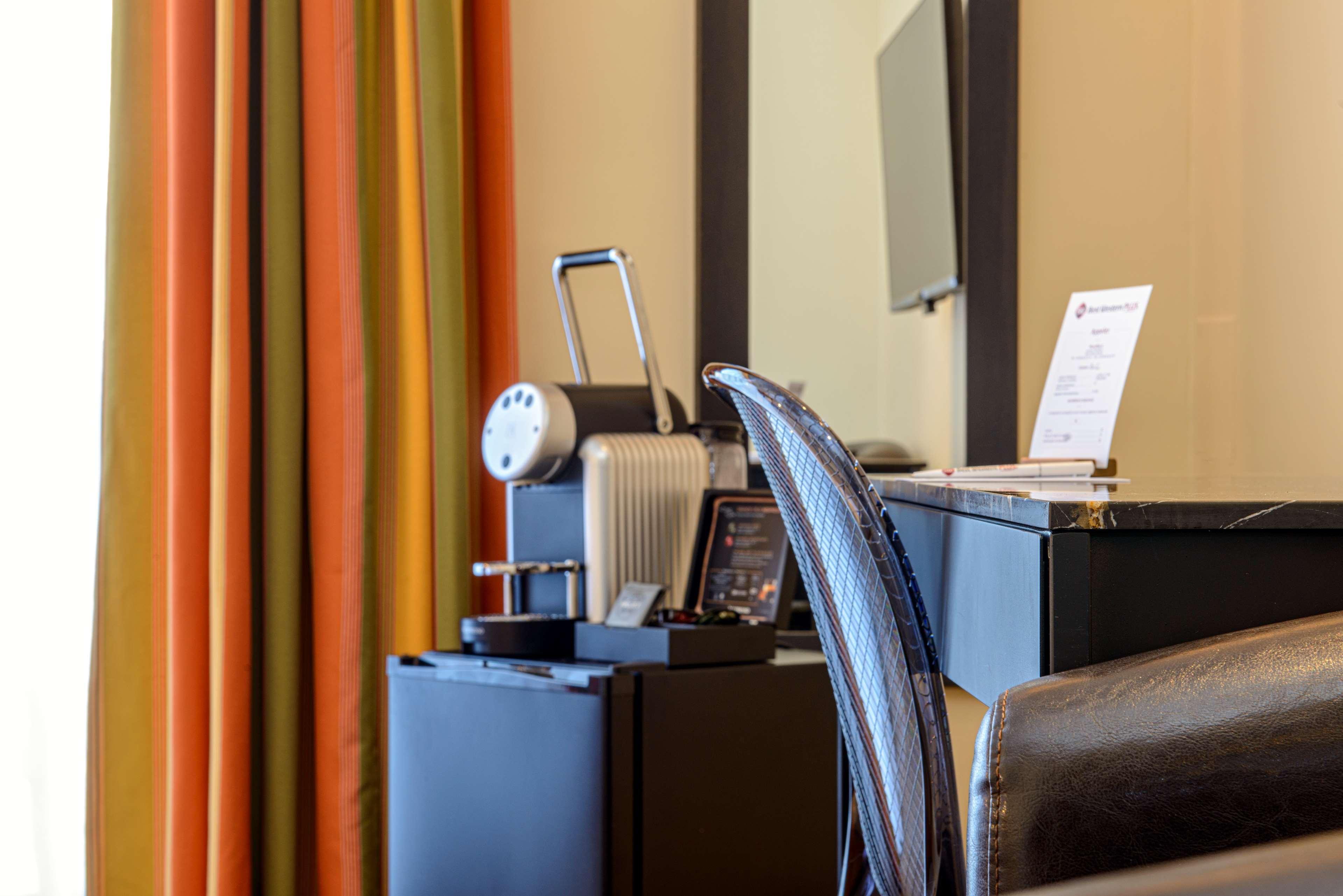 Twin Superior with Views