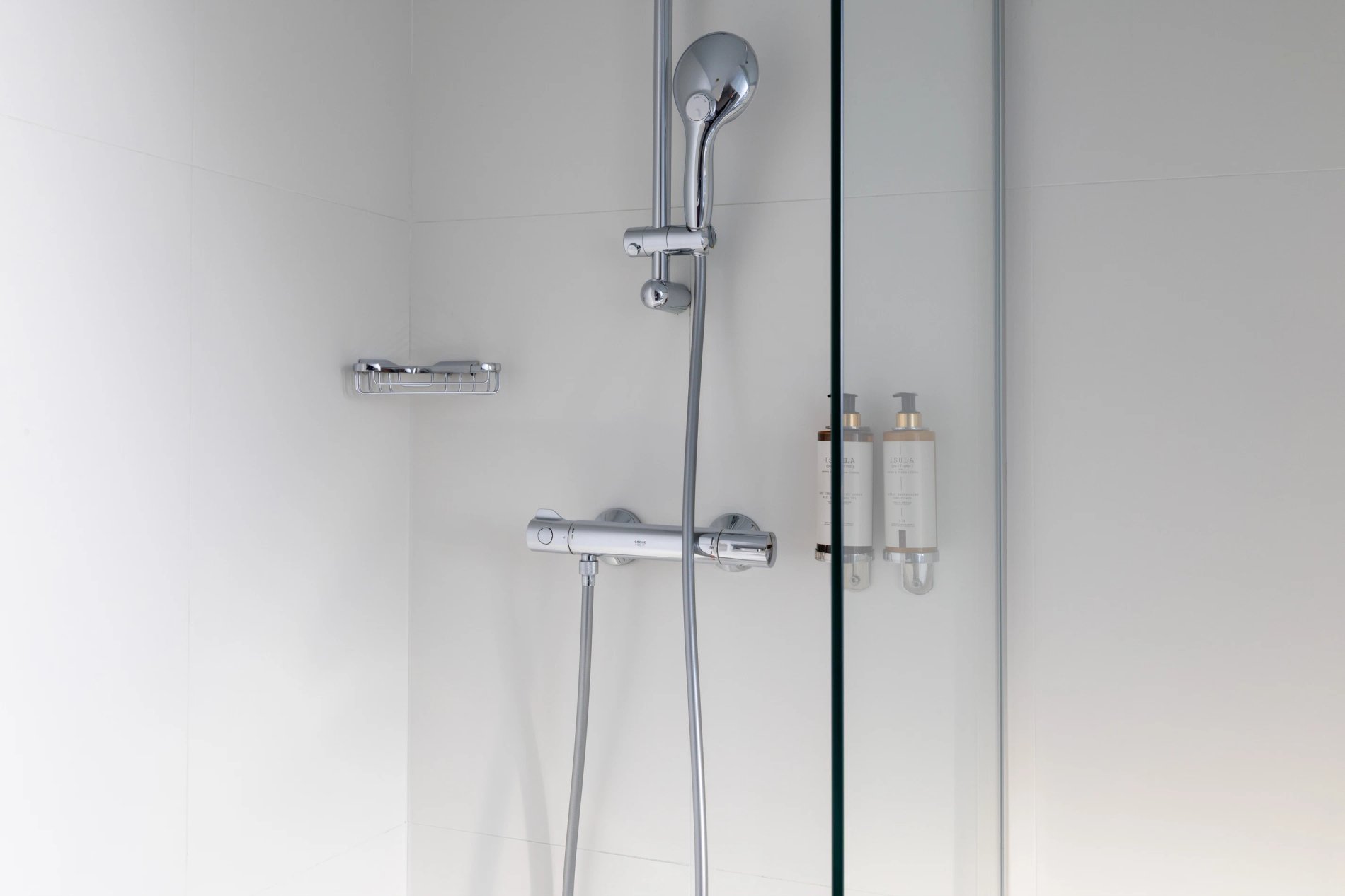 Junior Suite King Size Bed