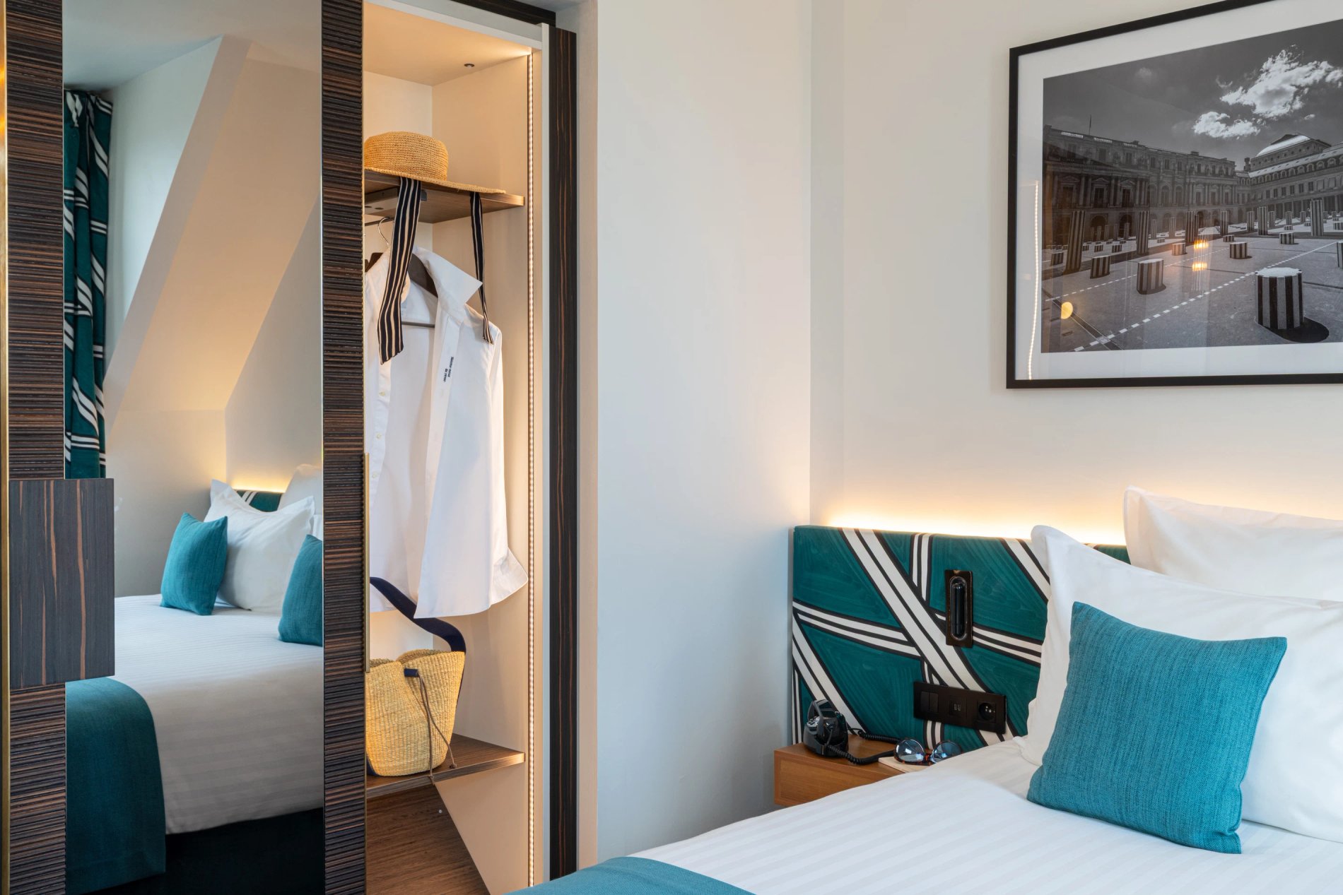 Junior Suite King Size Bed