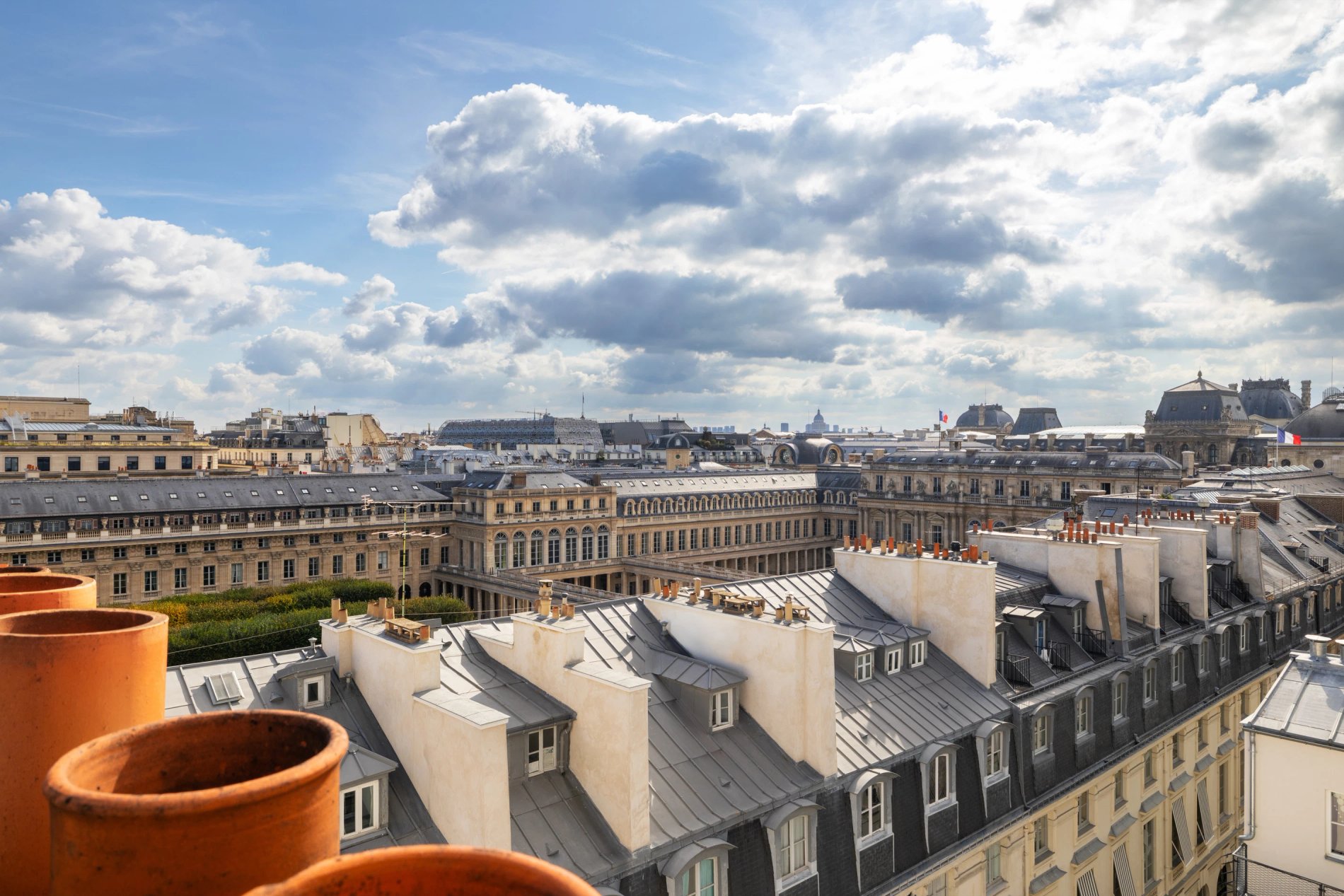 Junior Suite King Size Bed