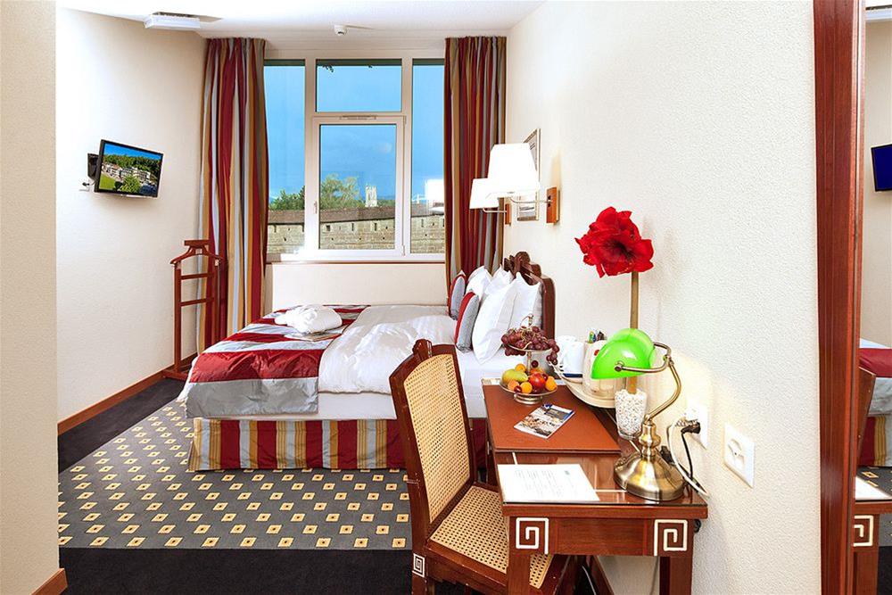 Junior Suite with Double Bed