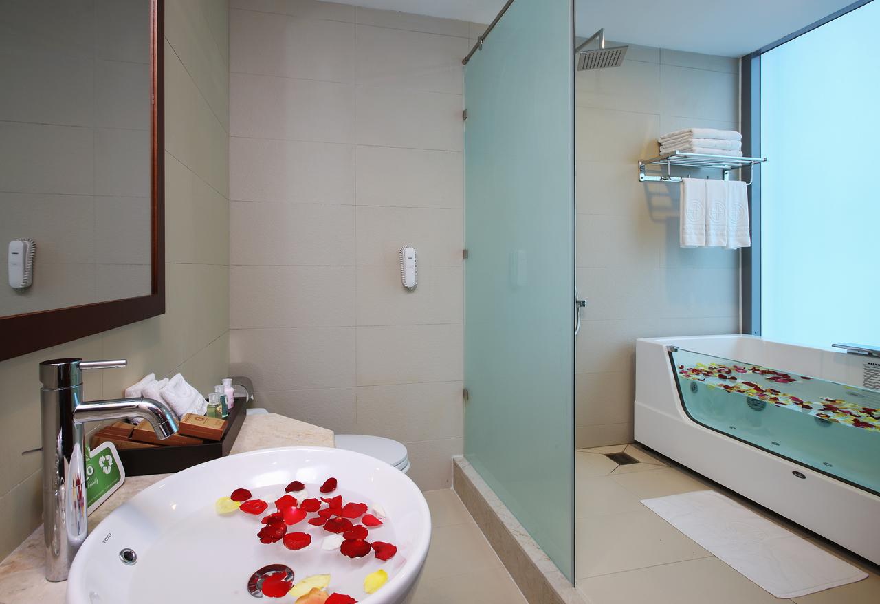 Double Deluxe Premium