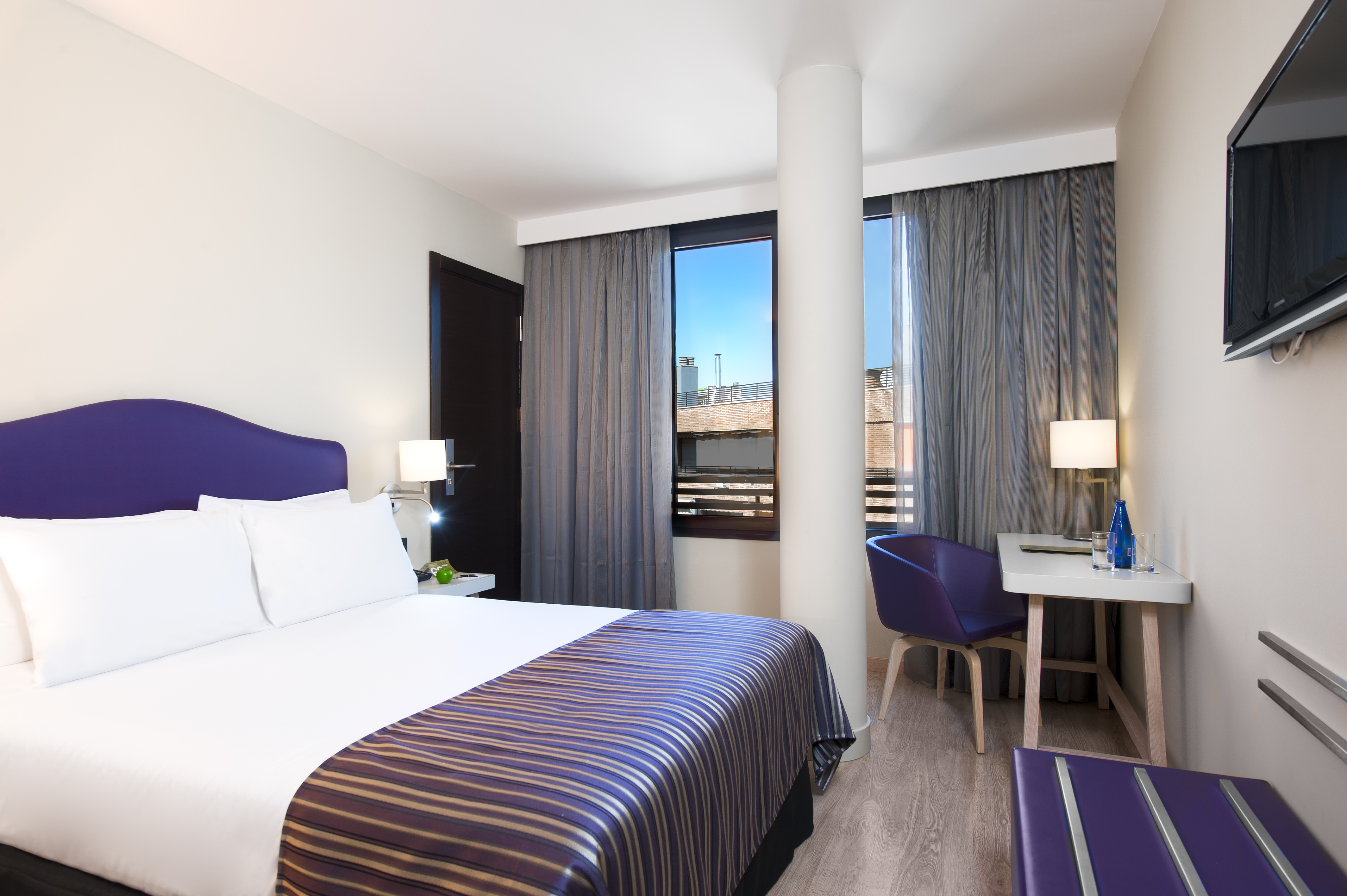 Double or Twin Standard