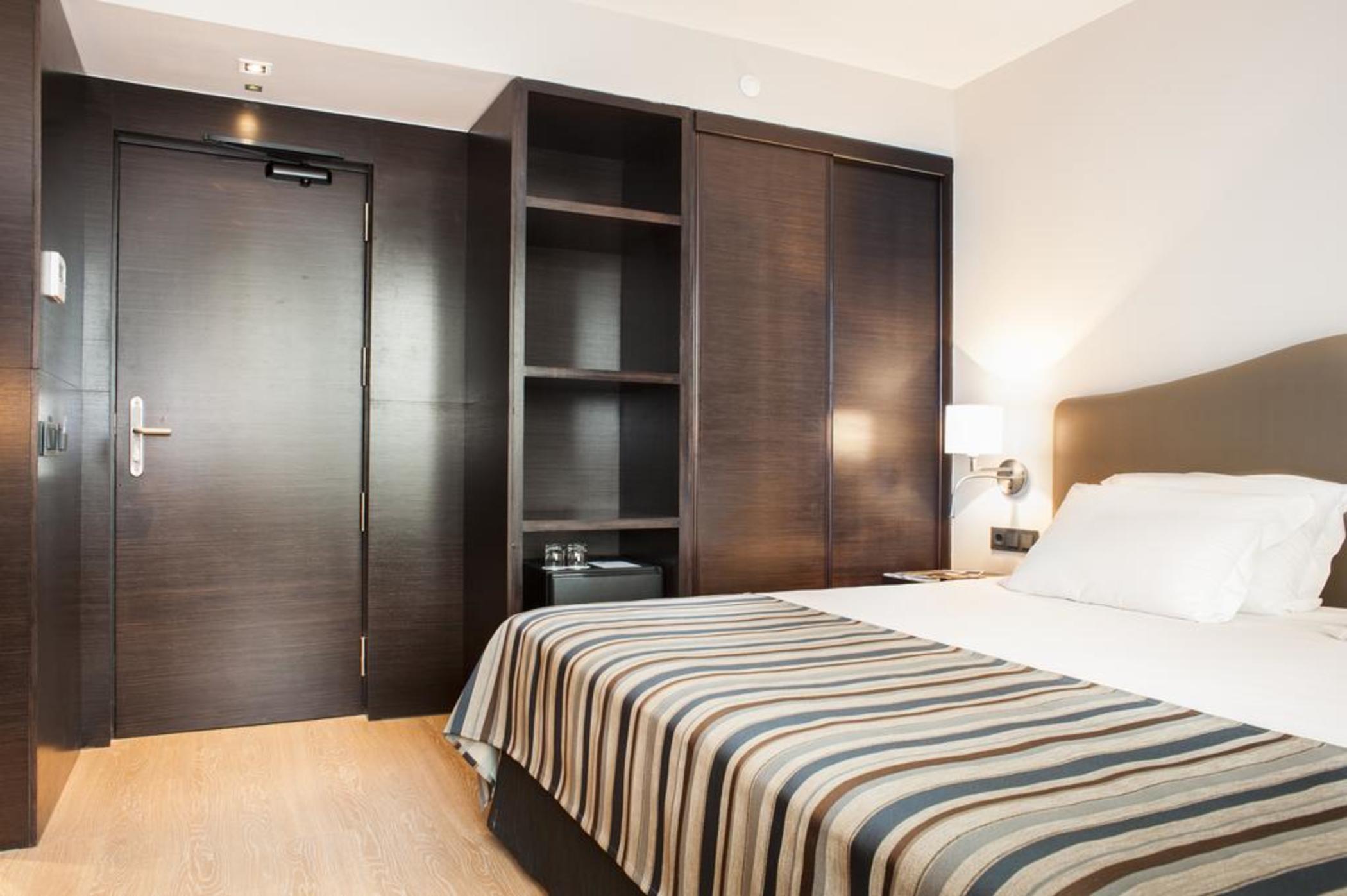 Double or Twin Deluxe