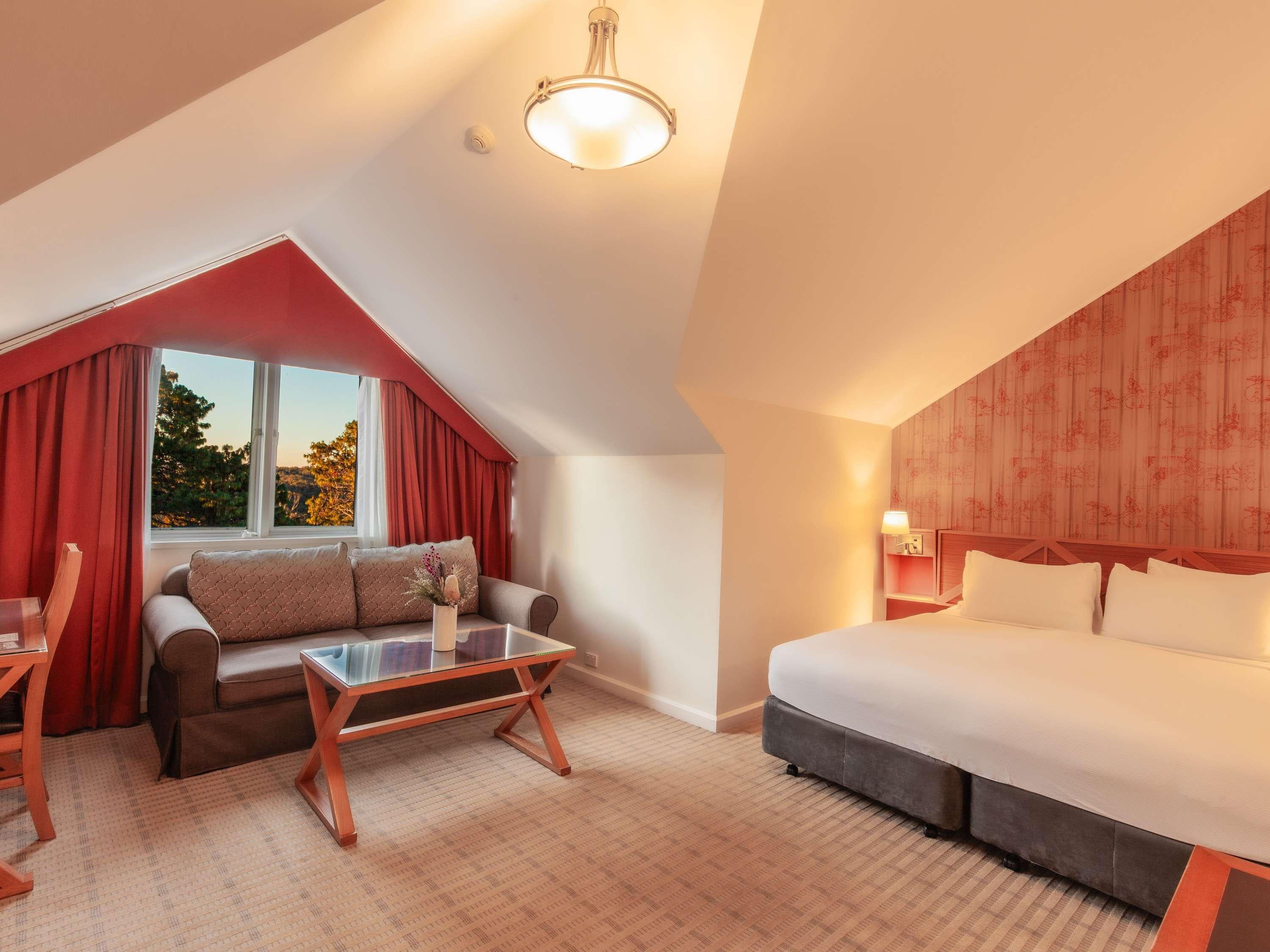 Double Deluxe King Bed