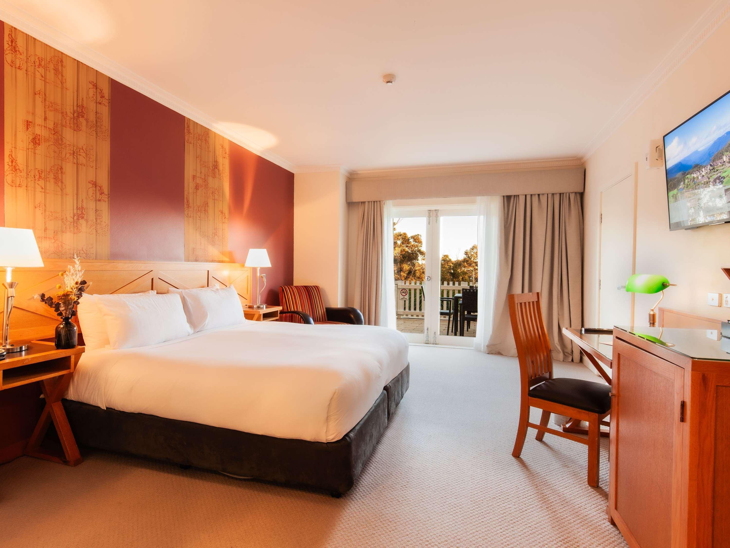 Double Superior King Bed