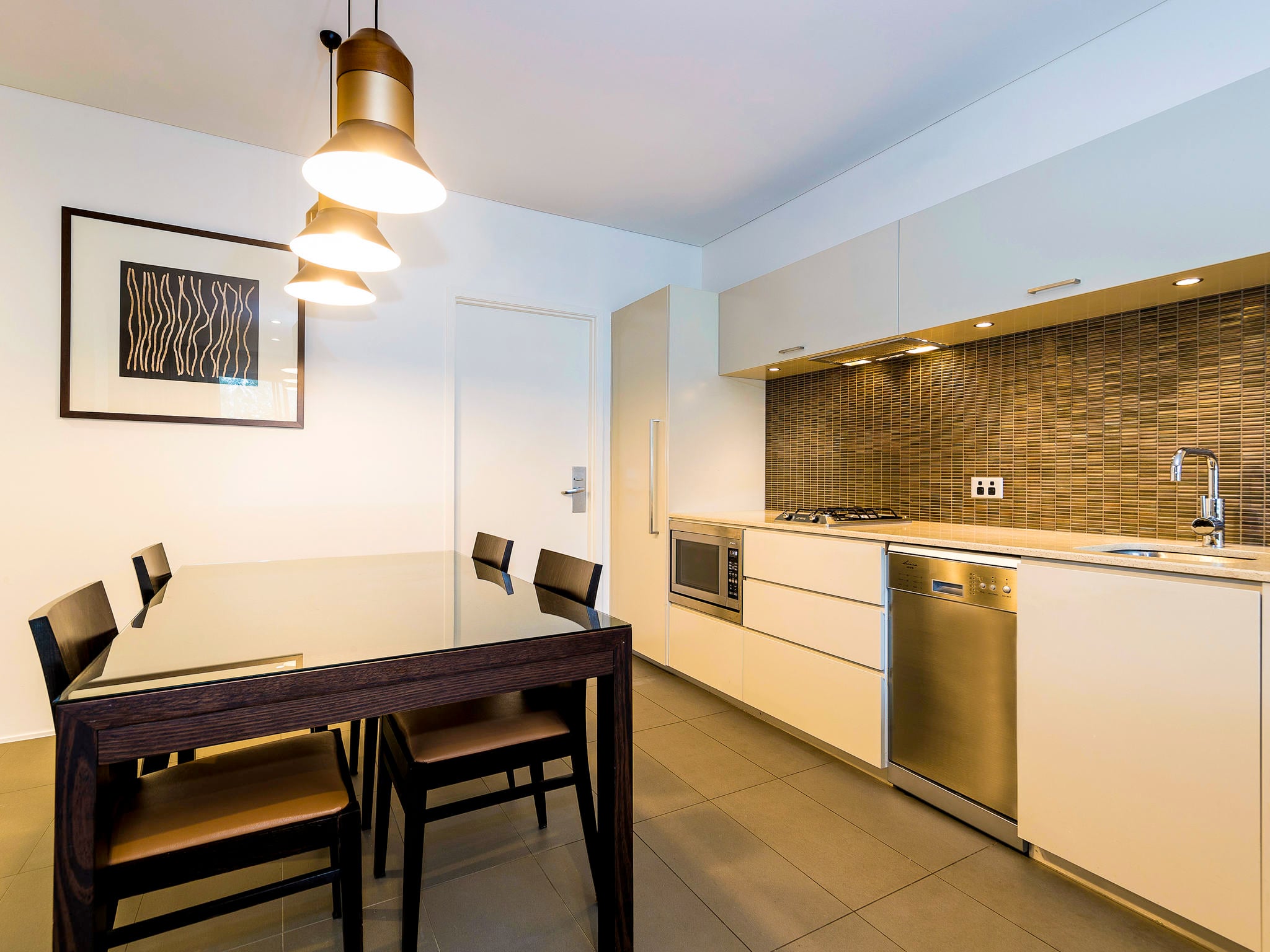 Apartment King Bed One Bedroom 